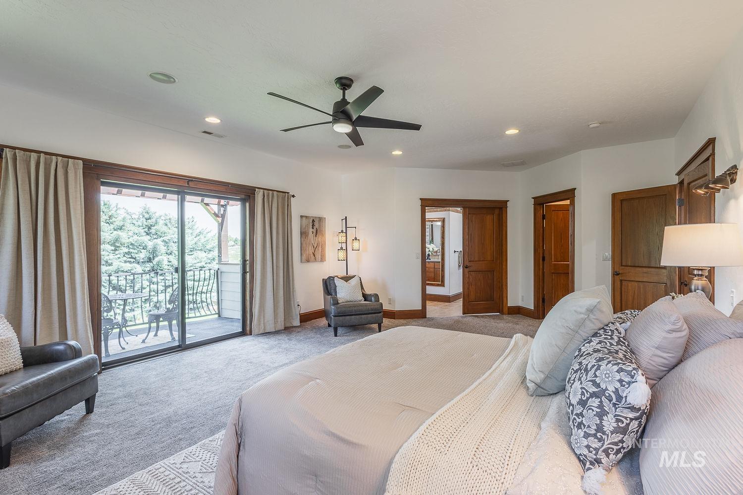 7982 S Old Farm Lane, Meridian, Idaho 83642, 4 Bedrooms, 6 Bathrooms, Residential For Sale, Price $1,699,000, 98985672