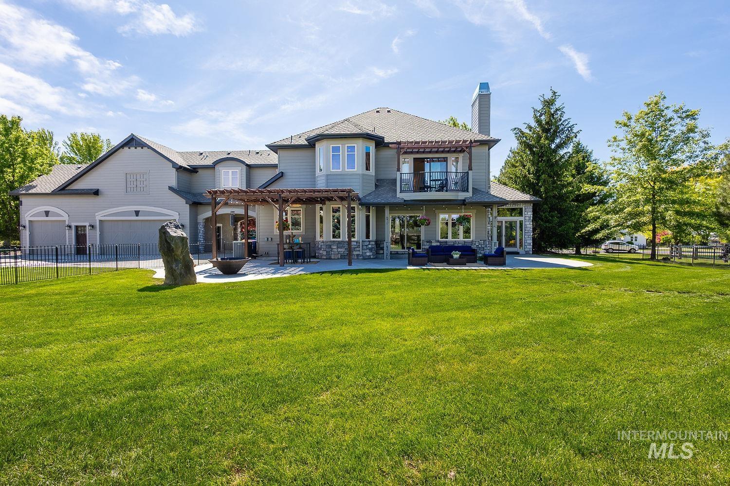 7982 S Old Farm Lane, Meridian, Idaho 83642, 4 Bedrooms, 6 Bathrooms, Residential For Sale, Price $1,699,000, 98985672