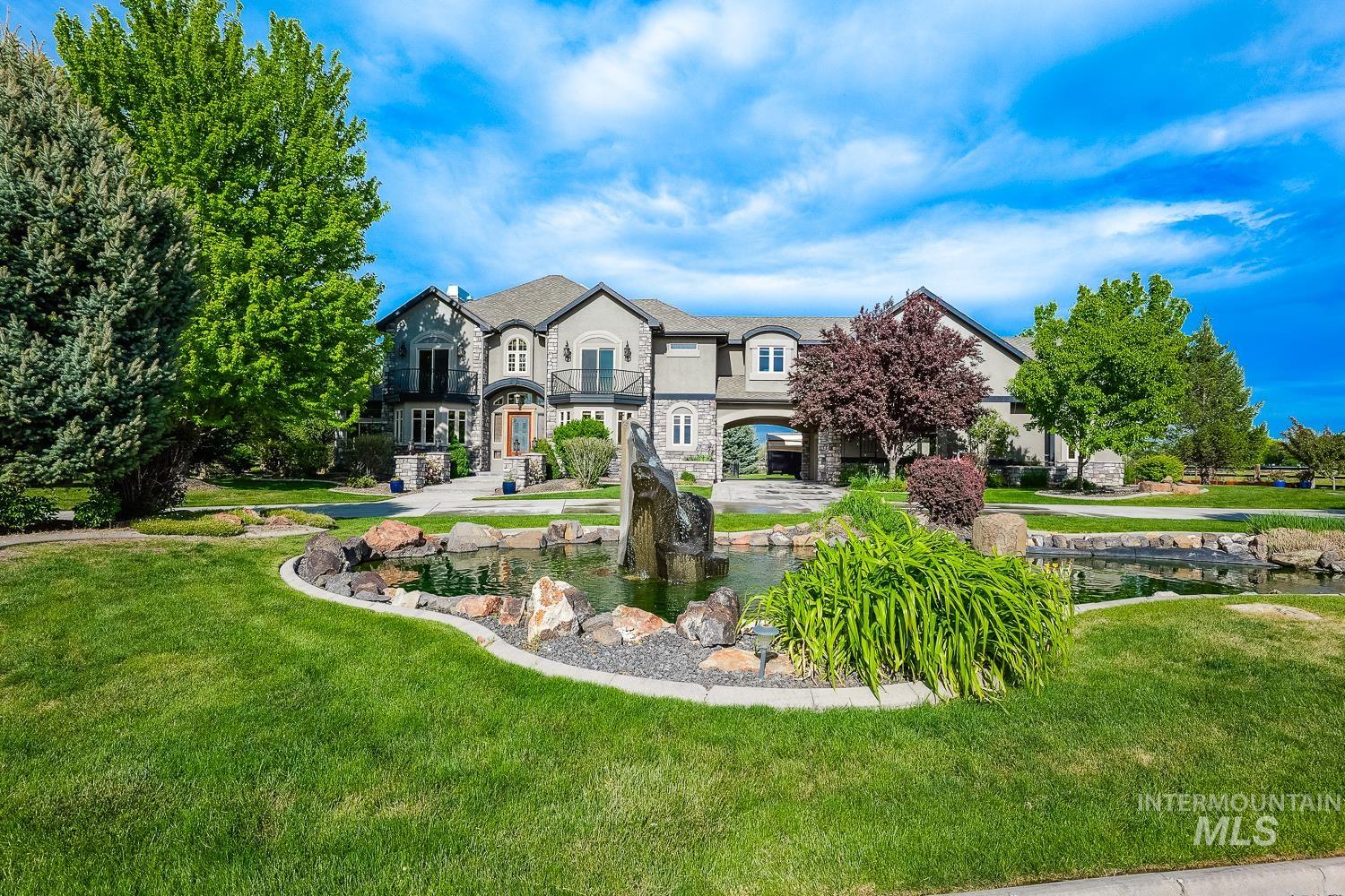 7982 S Old Farm Lane, Meridian, Idaho 83642, 3 Bedrooms, 6 Bathrooms, Residential For Sale, Price $1,777,000,MLS 98985672