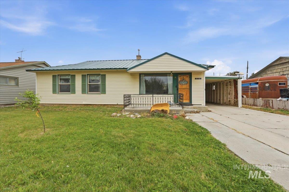 116 Palo Alto, Caldwell, Idaho 83605, 3 Bedrooms, 1 Bathroom, Residential For Sale, Price $260,000,MLS 98985675
