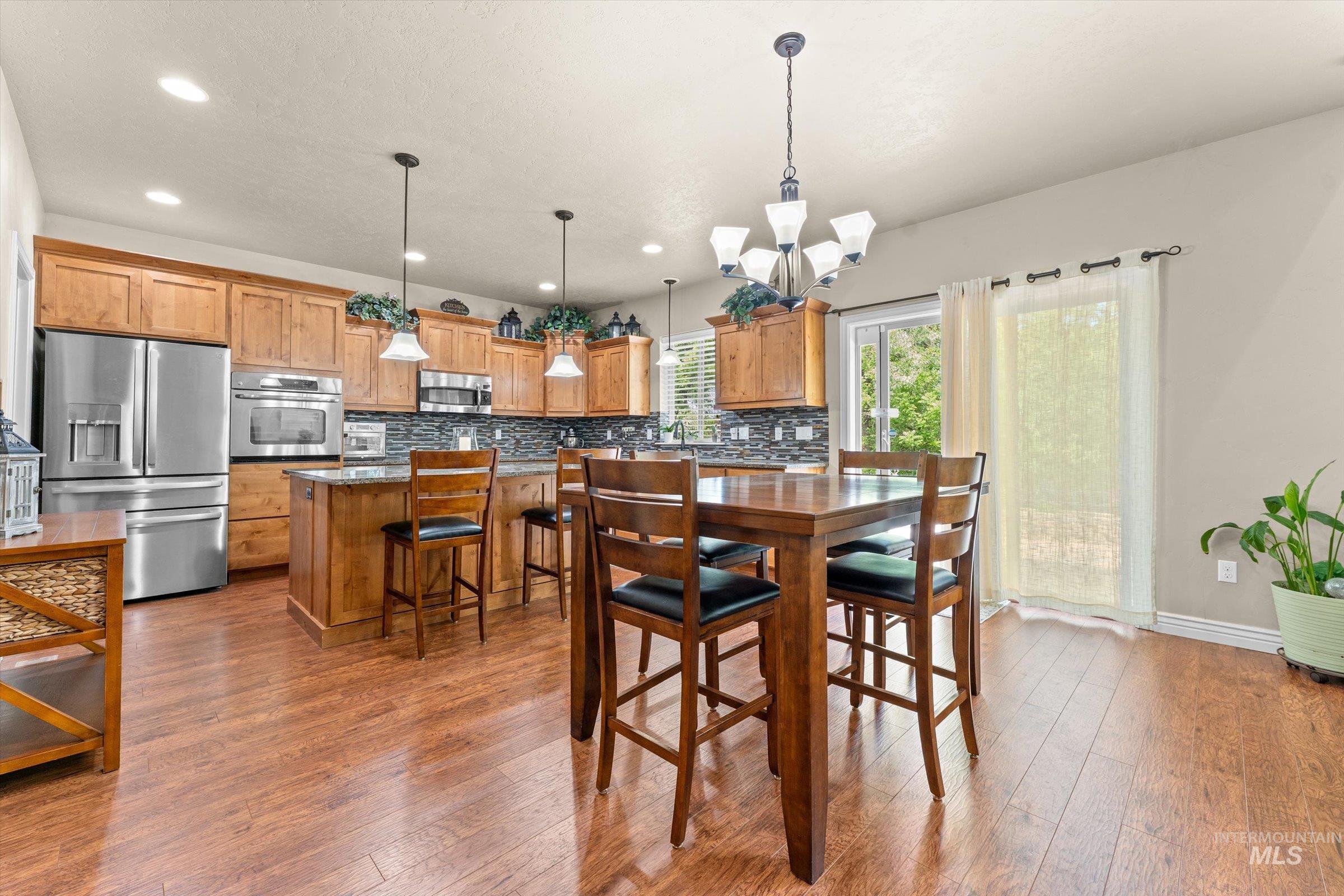 4868 W Rosslare Ct, Eagle, Idaho 83616, 4 Bedrooms, 2.5 Bathrooms, Residential For Sale, Price $699,900, 98985678