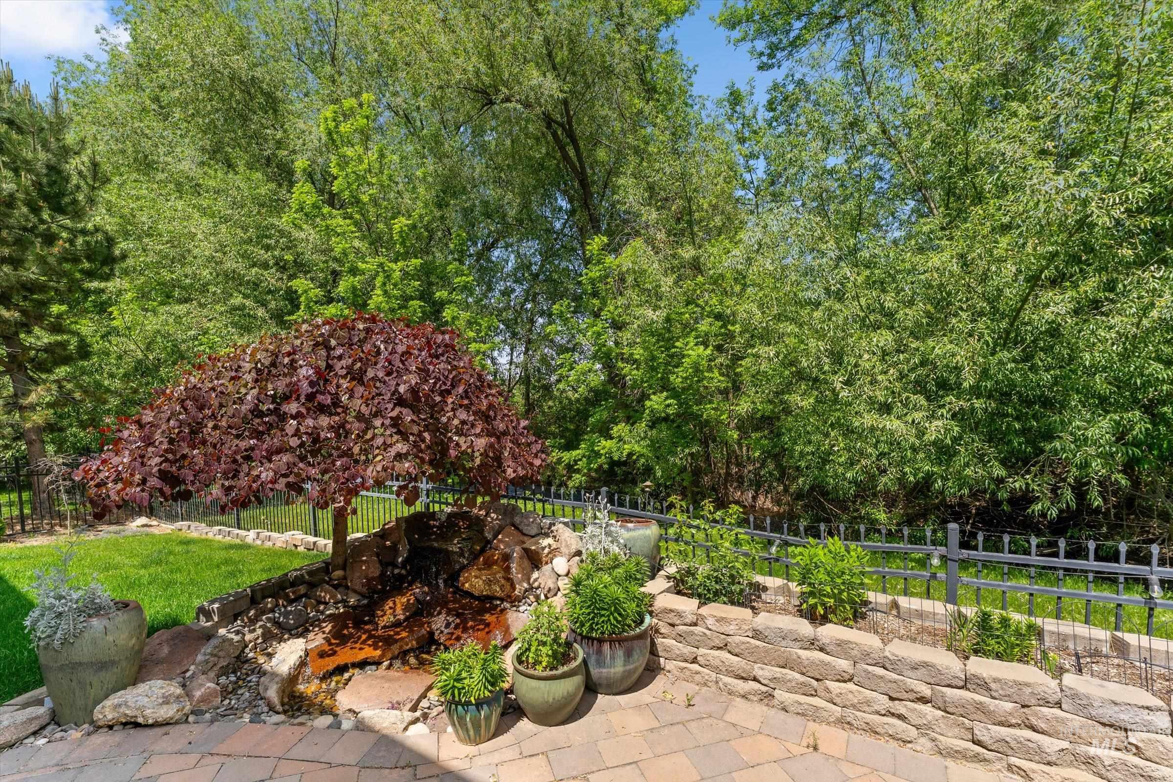 4868 W Rosslare Dr, Eagle, Idaho 83616, 4 Bedrooms, 2.5 Bathrooms, Residential For Sale, Price $699,900, 98985678