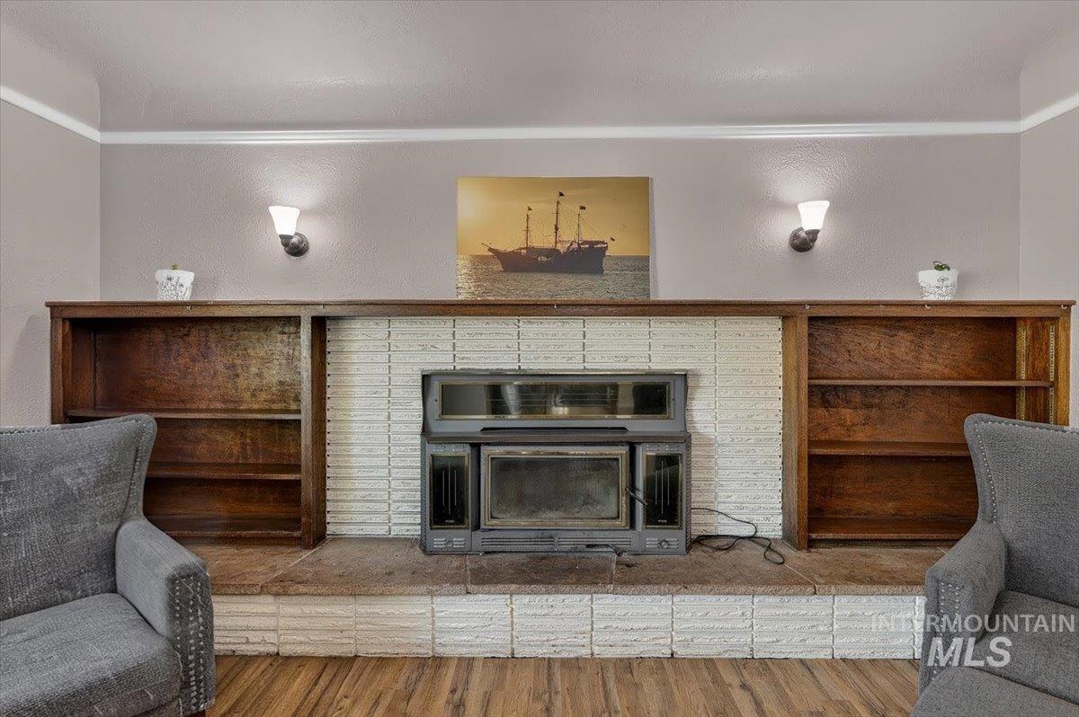 3216 S 10th Ave, Caldwell, Idaho 83605-5859, 6 Bedrooms, 2.5 Bathrooms, Residential For Sale, Price $460,000,MLS 98985679