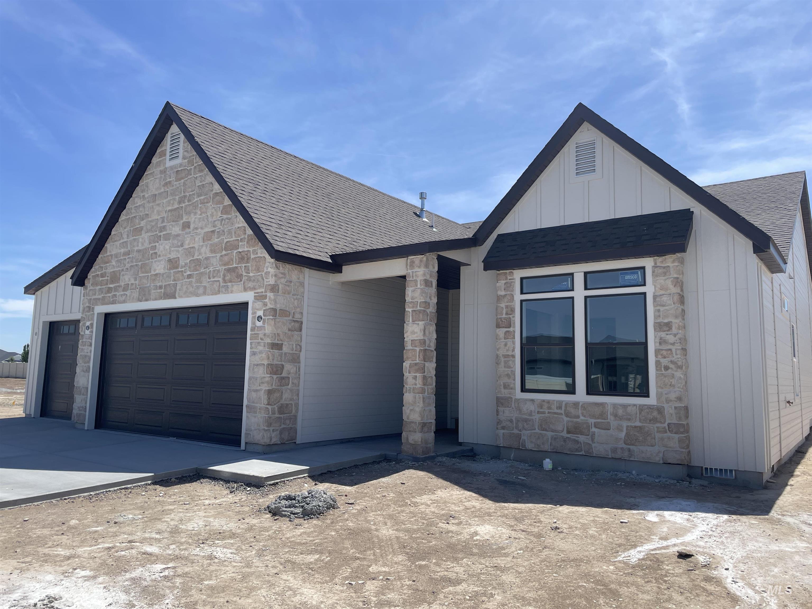 783 Kamiah Rd, Twin Falls, Idaho 83301-8450, 4 Bedrooms, 2 Bathrooms, Residential For Sale, Price $564,900, 98985681