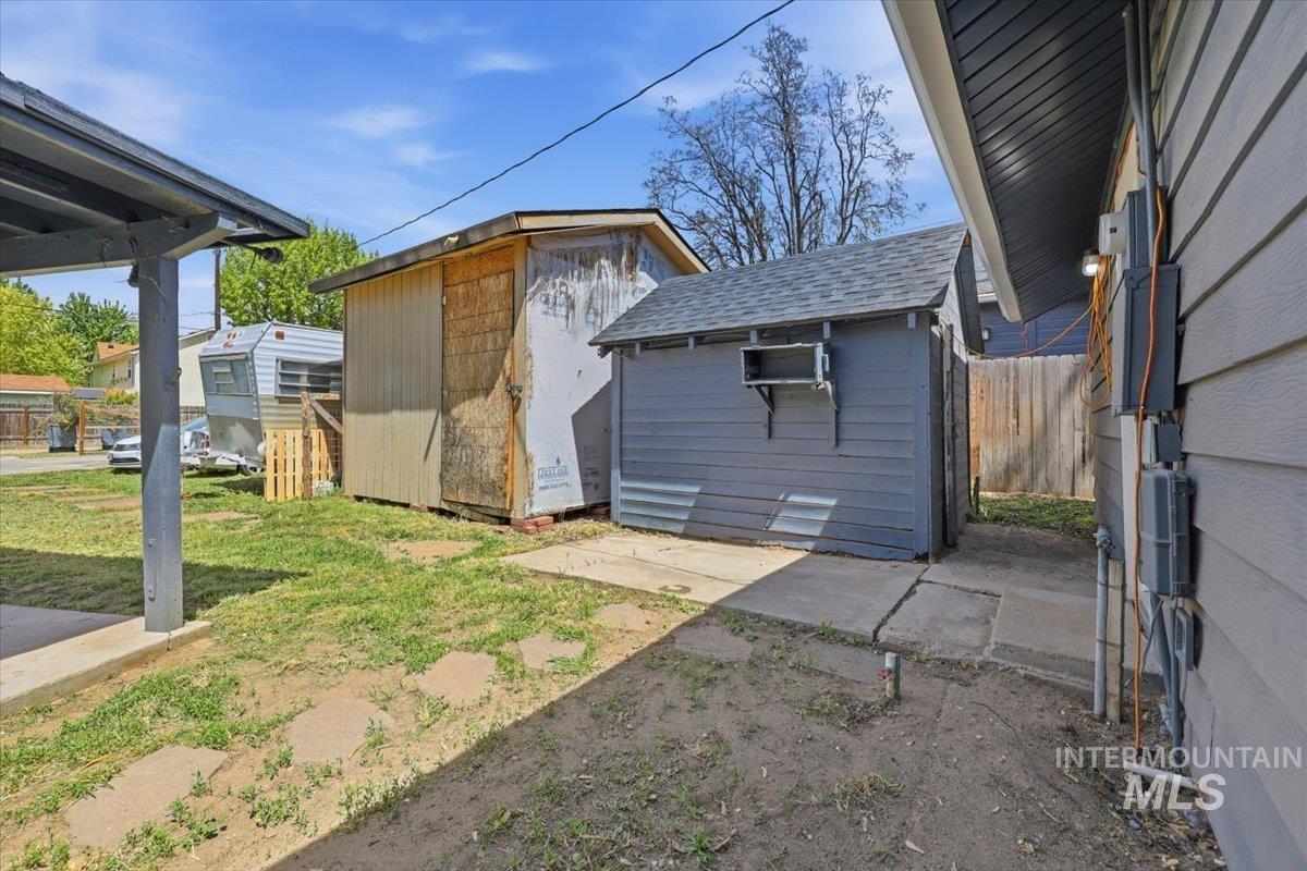 419 15th Ave N, Nampa, Idaho 83687, 2 Bedrooms, 1 Bathroom, Residential For Sale, Price $315,000,MLS 98985687