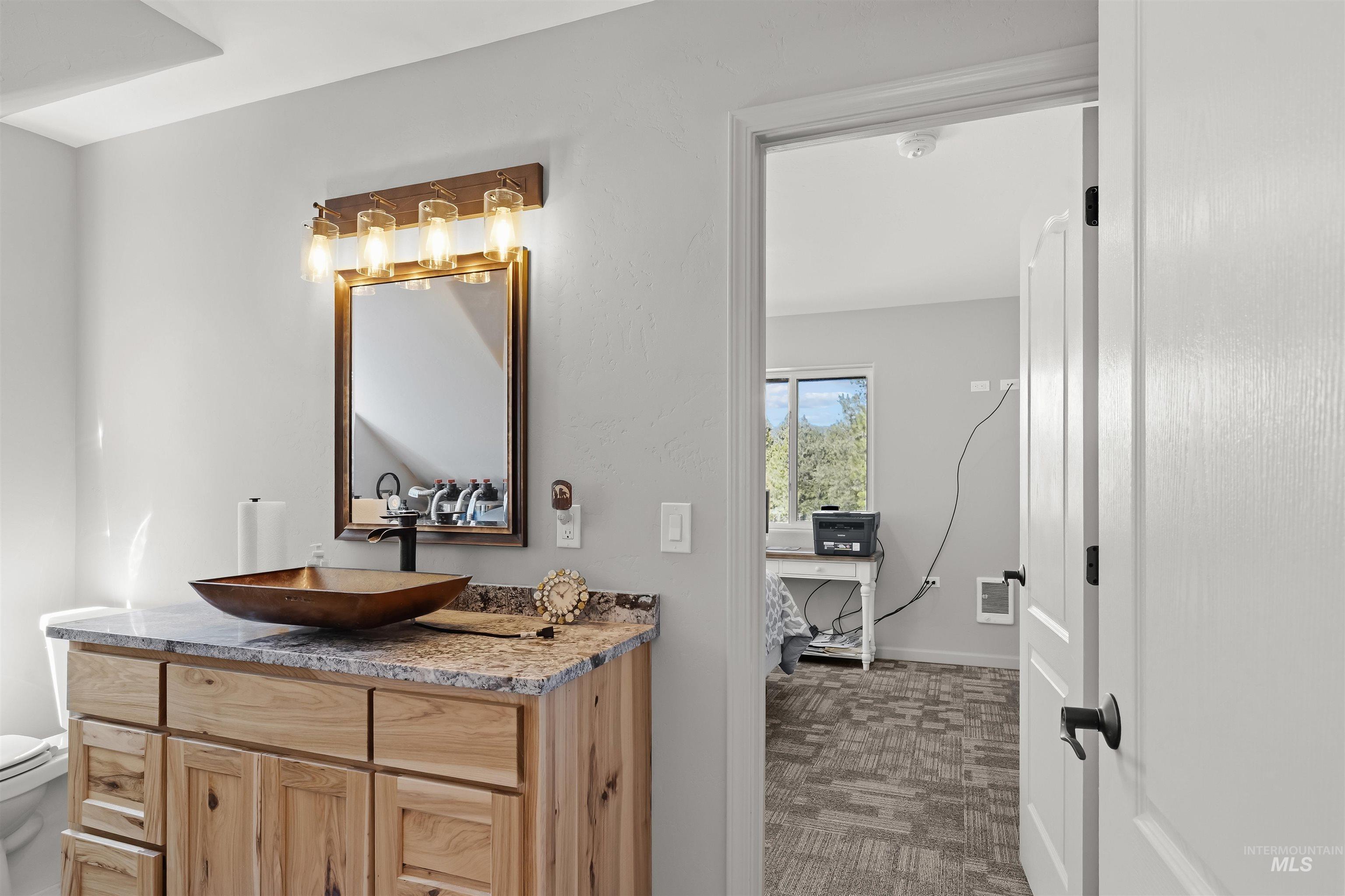 507 Bearlea Road, Anatone, Washington 99402, 2 Bedrooms, 2 Bathrooms, Residential For Sale, Price $499,500,MLS 98985693
