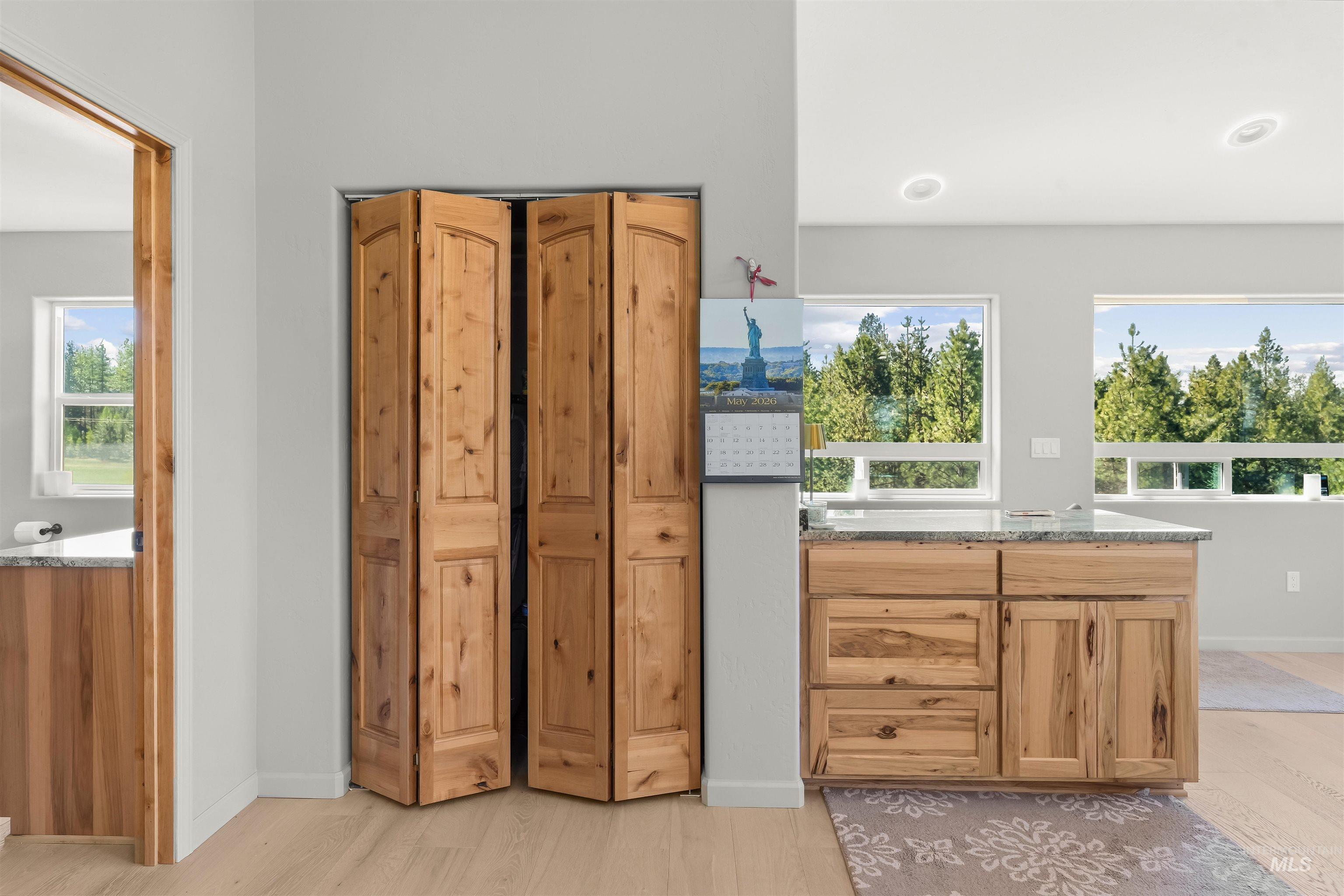 507 Bearlea Road, Anatone, Washington 99402, 2 Bedrooms, 2 Bathrooms, Residential For Sale, Price $499,500,MLS 98985693