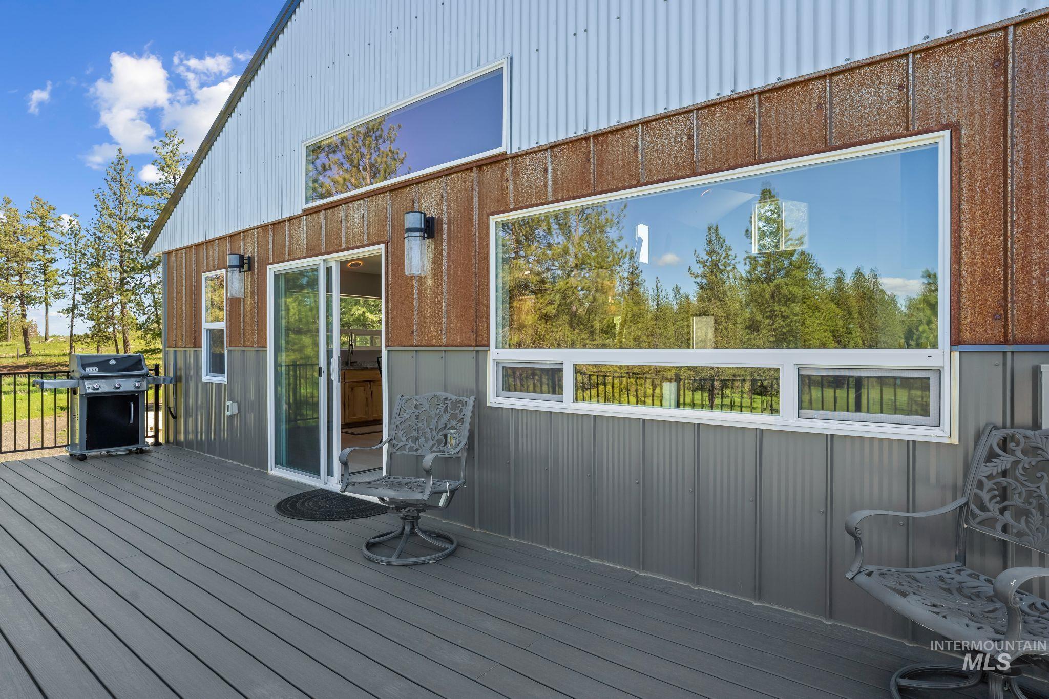 507 Bearlea Road, Anatone, Washington 99402, 2 Bedrooms, 2 Bathrooms, Residential For Sale, Price $499,500,MLS 98985693
