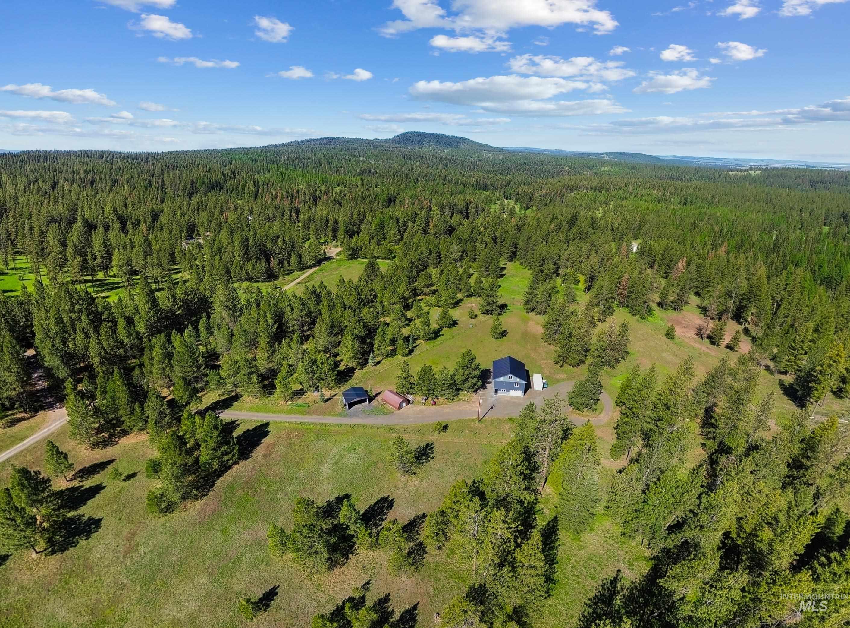 507 Bearlea Road, Anatone, Washington 99402, 2 Bedrooms, 2 Bathrooms, Residential For Sale, Price $499,500,MLS 98985693