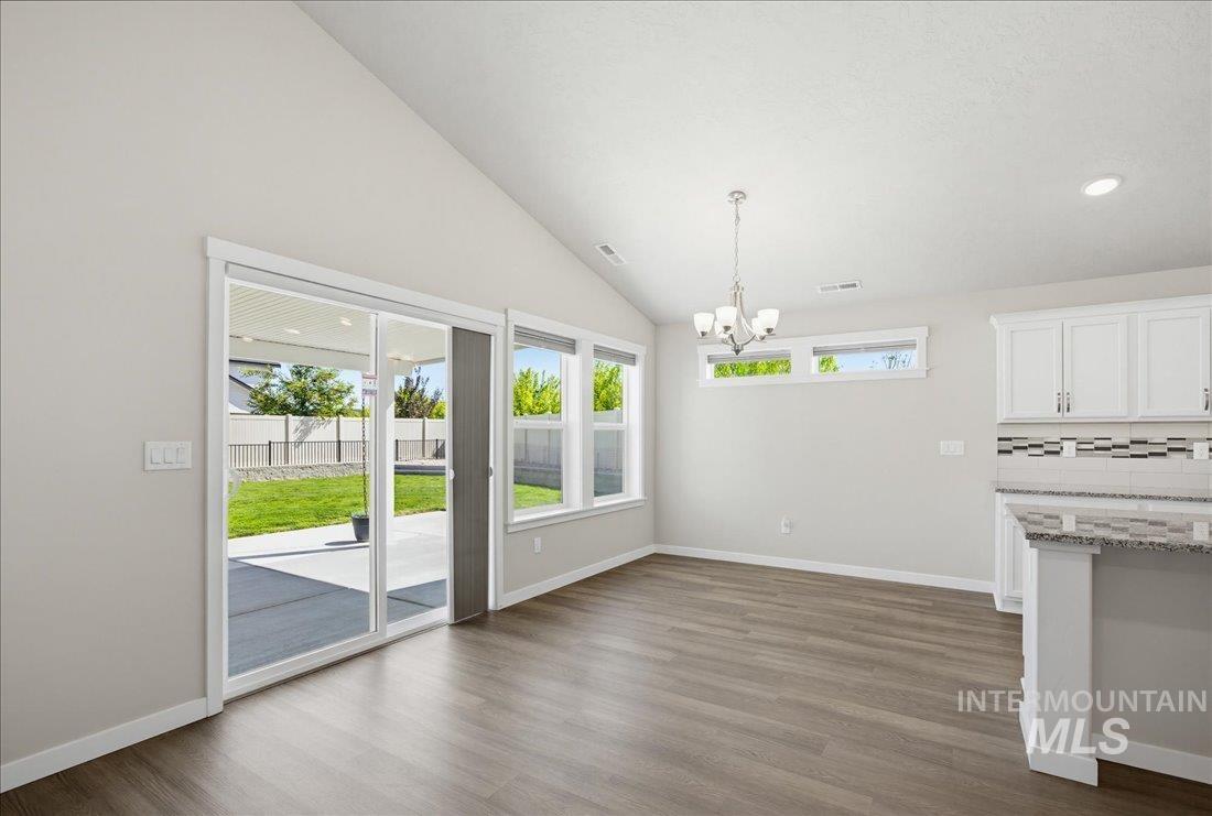 3904 E Berwick Dr, Nampa, Idaho 83687, 3 Bedrooms, 2 Bathrooms, Residential For Sale, Price $519,990,MLS 98985694