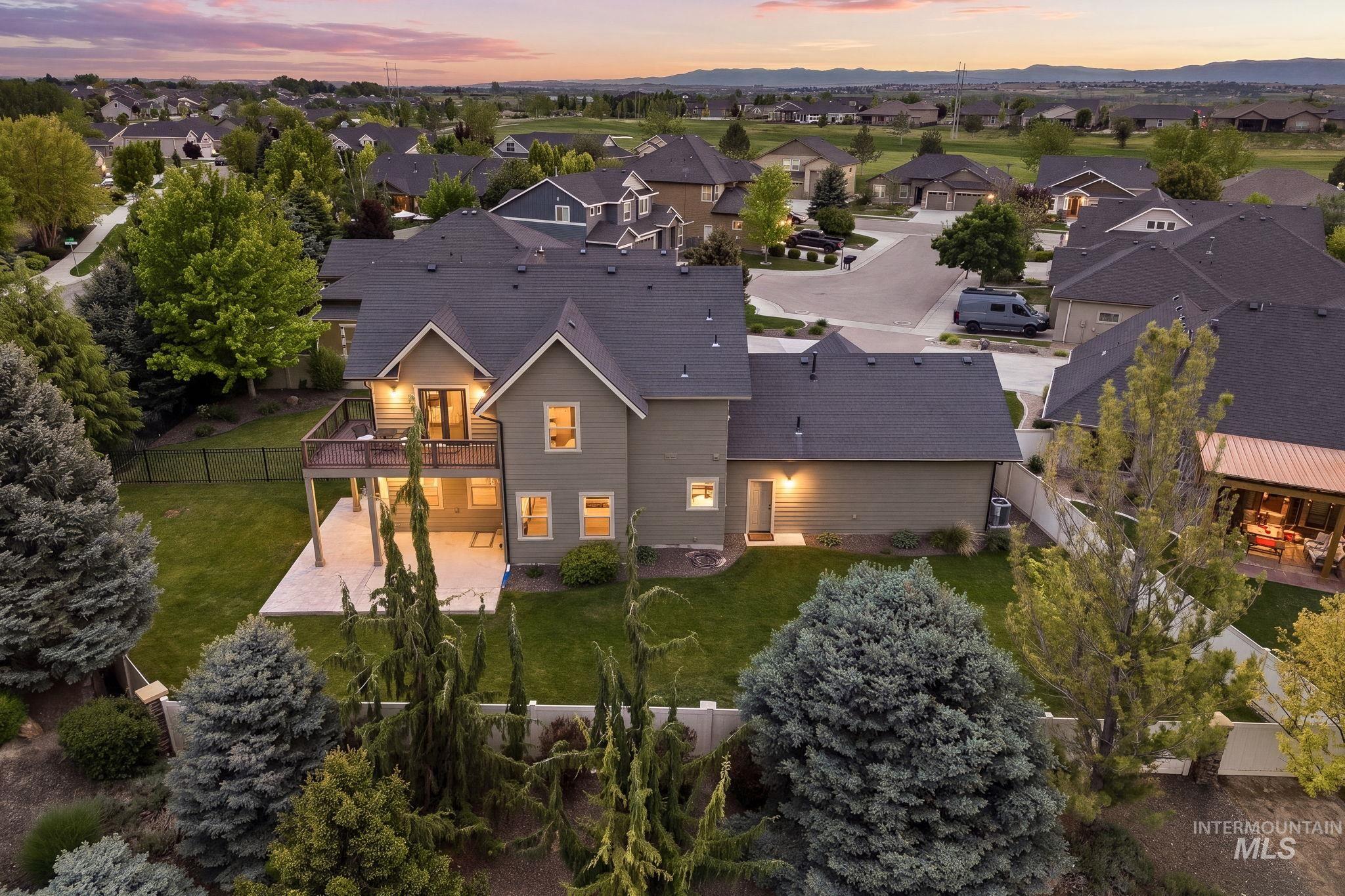 11470 S Cross Slope Pl., Nampa, Idaho 83686, 3 Bedrooms, 3 Bathrooms, Residential For Sale, Price $574,900, 98985695