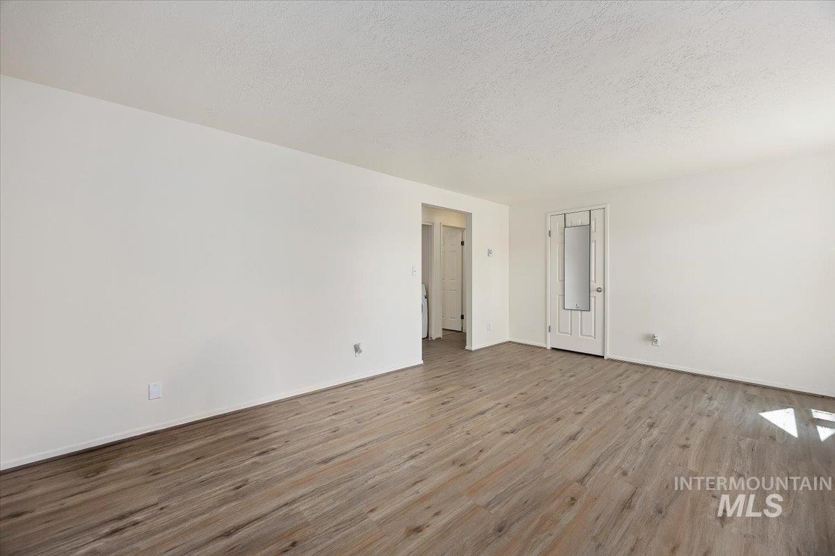1625 Shoup Avenue E, Twin Falls, Idaho 83301, 2 Bedrooms, 1 Bathroom, Residential Income For Sale, Price $920,000,MLS 98985698