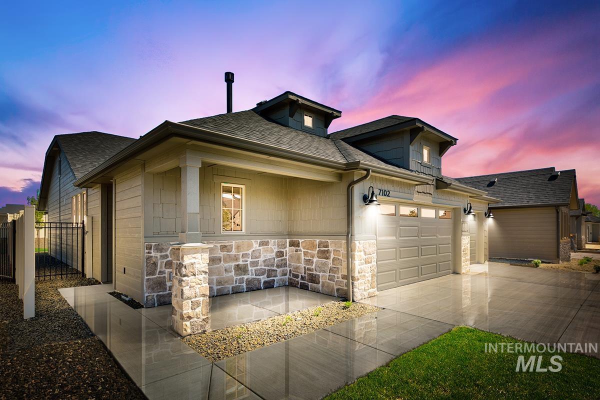 7102 S Cascabel Lane, Meridian, Idaho 83642, 3 Bedrooms, 2 Bathrooms, Residential For Sale, Price $492,800,MLS 98985702