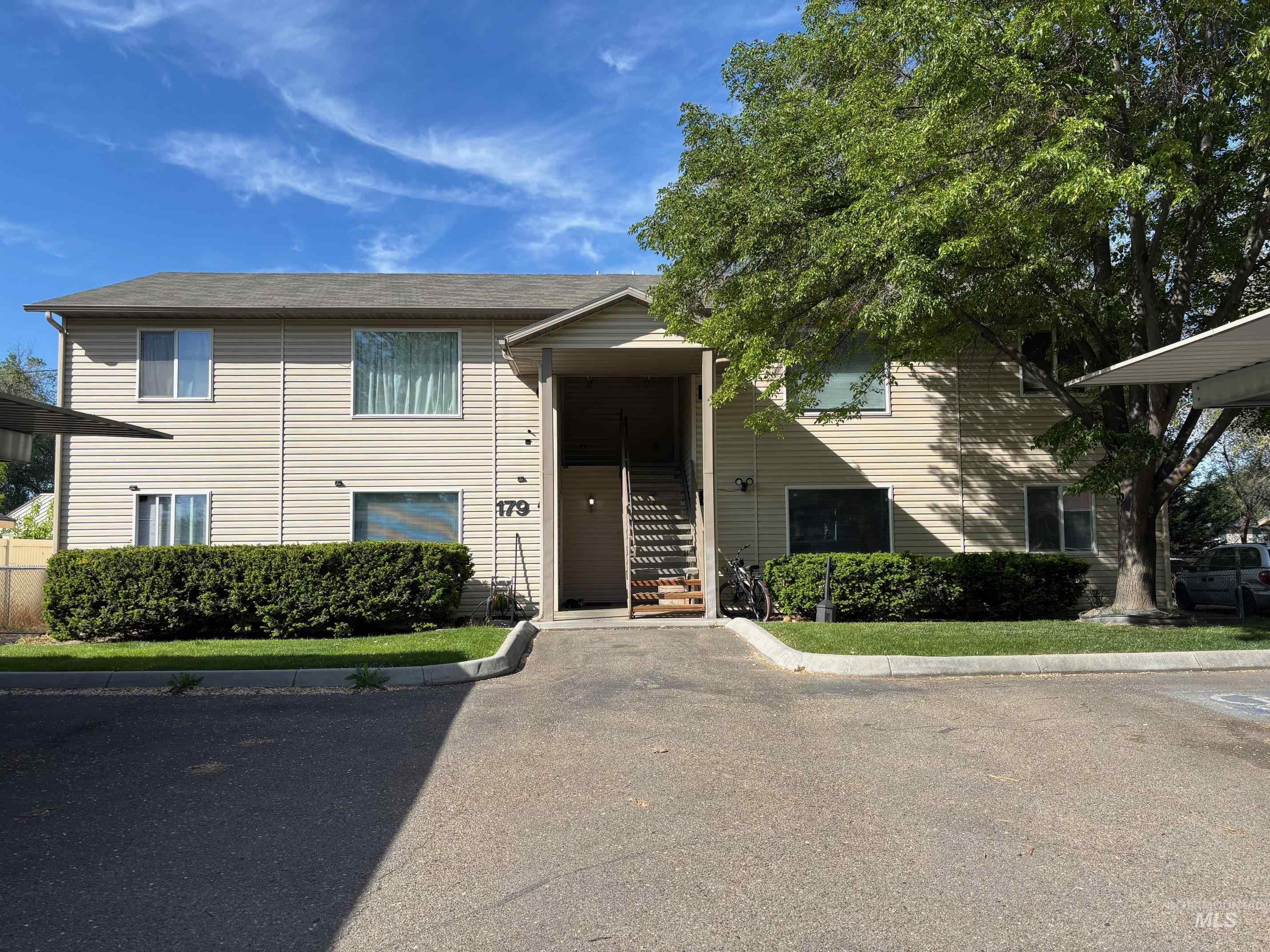 179 4th St. N, Nampa, Idaho 83687, 2 Bedrooms, 1 Bathroom, Residential Income For Sale, Price $790,000,MLS 98985703