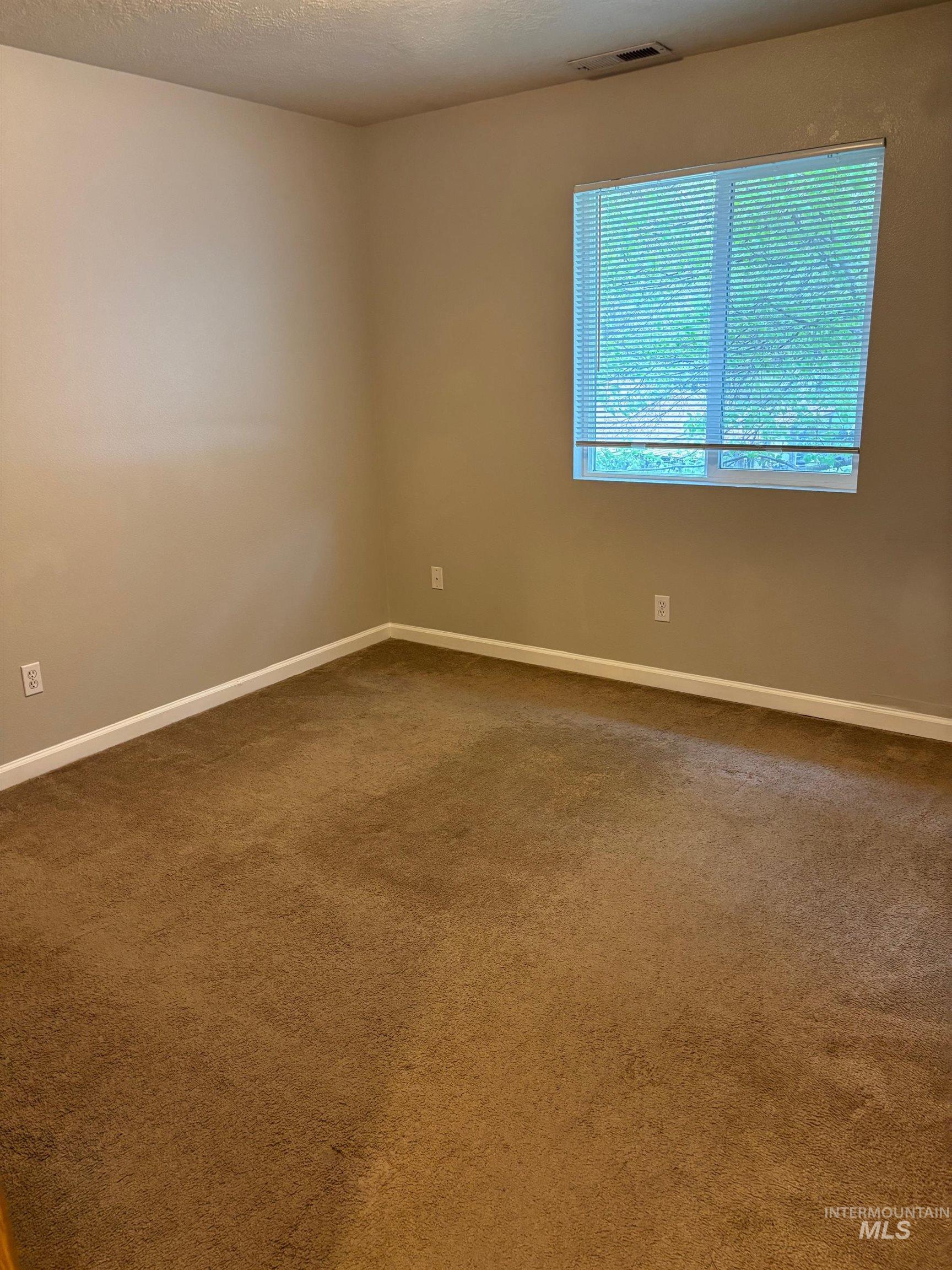 179 4th St. N, Nampa, Idaho 83687, 2 Bedrooms, 1 Bathroom, Residential Income For Sale, Price $790,000,MLS 98985703