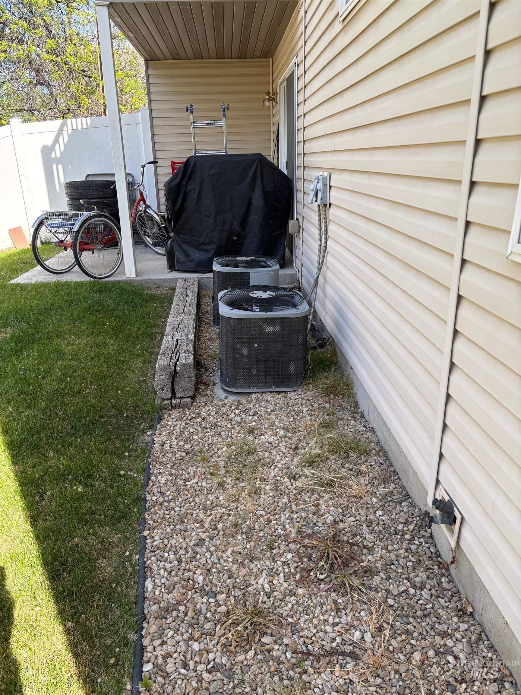 179 4th St. N, Nampa, Idaho 83687, 2 Bedrooms, 1 Bathroom, Residential Income For Sale, Price $790,000,MLS 98985703