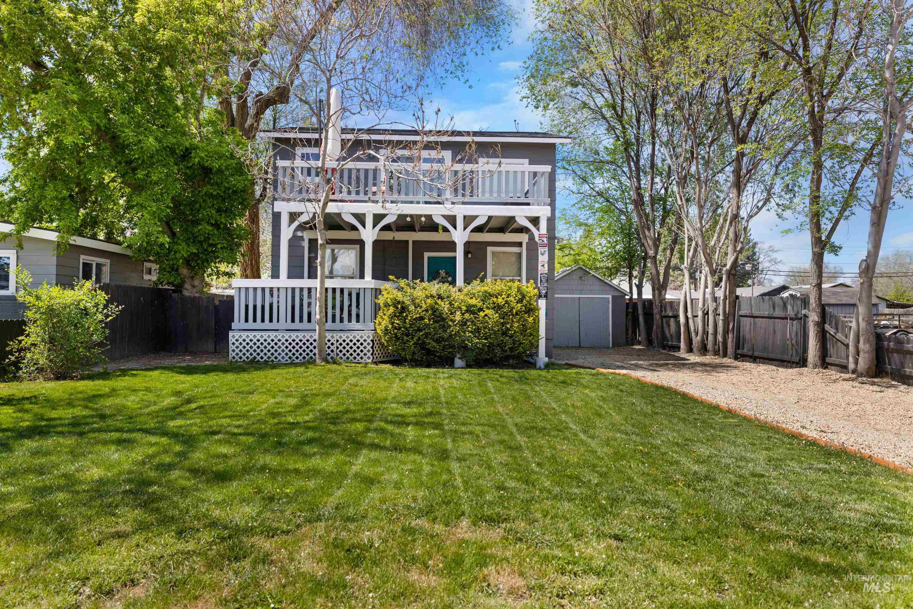 215 S Diamond St, Nampa, Idaho 83686, 3 Bedrooms, 2 Bathrooms, Residential For Sale, Price $379,000,MLS 98985704