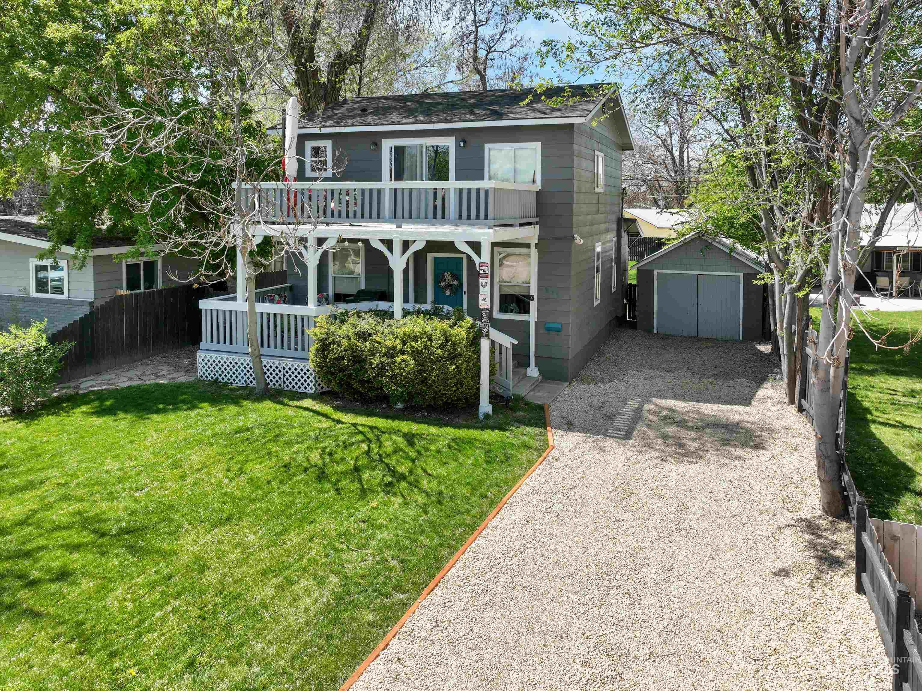 215 S Diamond St, Nampa, Idaho 83686, 3 Bedrooms, 2 Bathrooms, Residential For Sale, Price $379,000,MLS 98985704