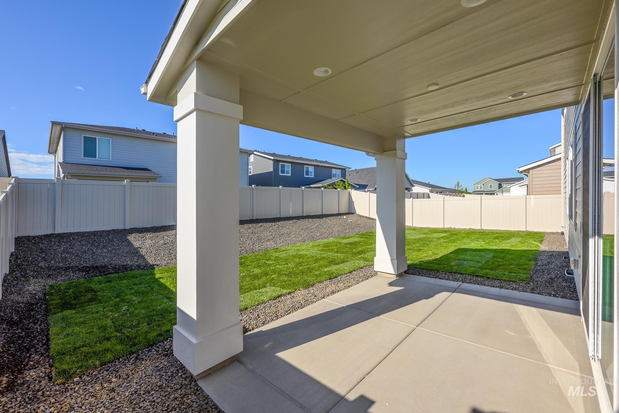 6239 W Snow Currant St, Meridian, Idaho 83646, 4 Bedrooms, 3 Bathrooms, Residential For Sale, Price $624,000,MLS 98985707