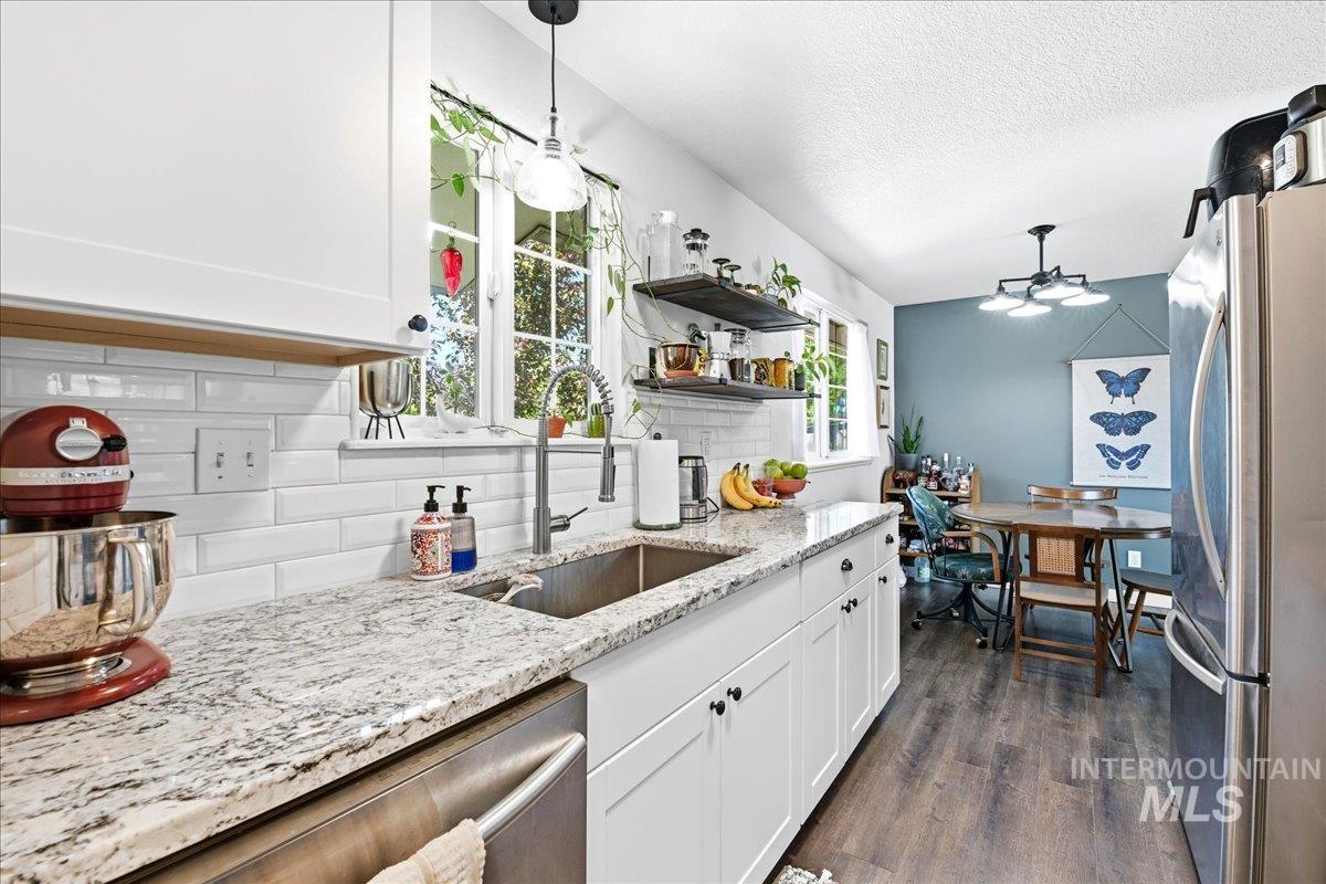 1809 W Malad Lane, Boise, Idaho 83705, 3 Bedrooms, 2 Bathrooms, Residential For Sale, Price $409,900,MLS 98985713