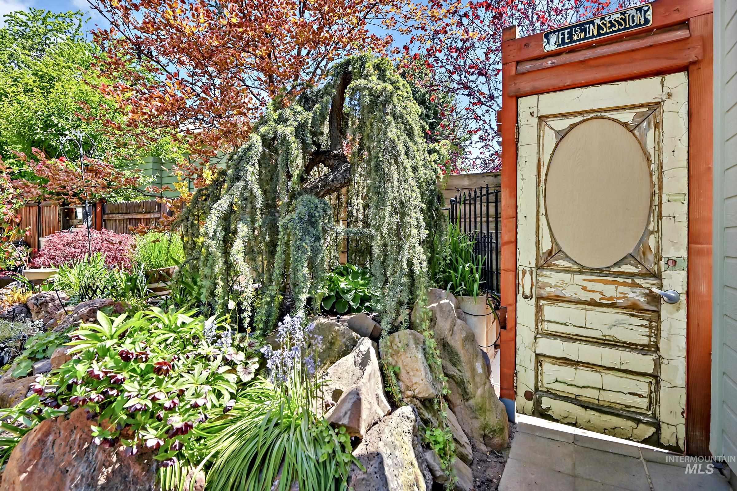 1519 N 10th St, Boise, Idaho 83702, 3 Bedrooms, 2 Bathrooms, Residential For Sale, Price $699,888,MLS 98985716
