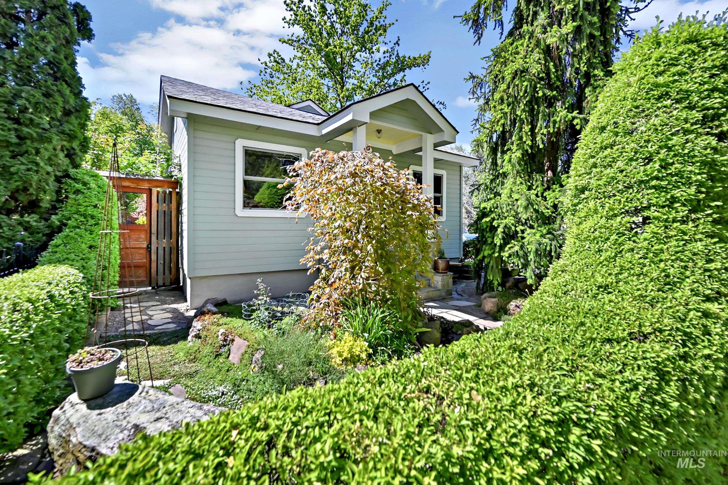 1519 N 10th St, Boise, Idaho 83702, 3 Bedrooms, 2 Bathrooms, Residential For Sale, Price $699,888,MLS 98985716