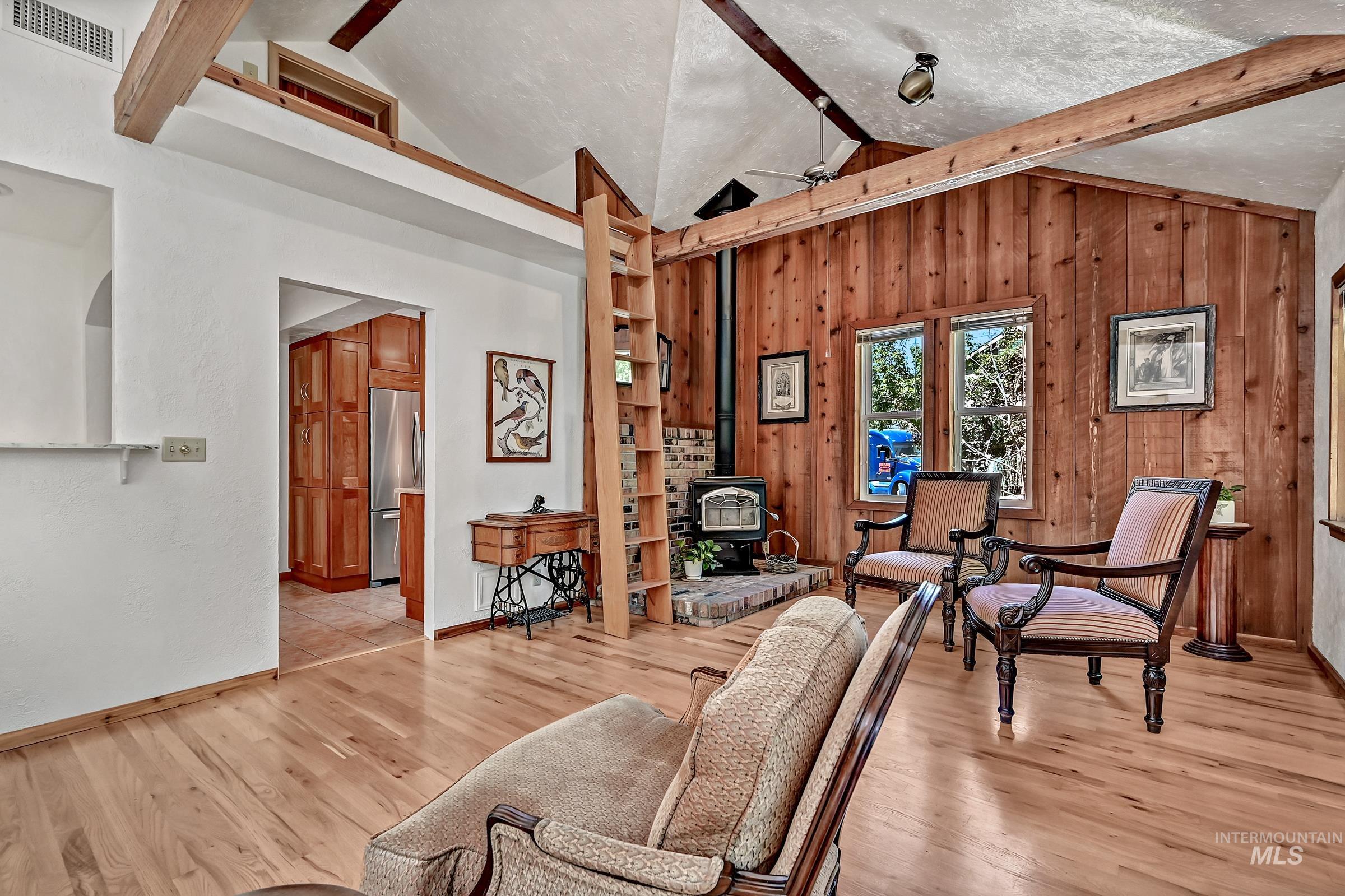 1519 N 10th St, Boise, Idaho 83702, 3 Bedrooms, 2 Bathrooms, Residential For Sale, Price $699,888,MLS 98985716