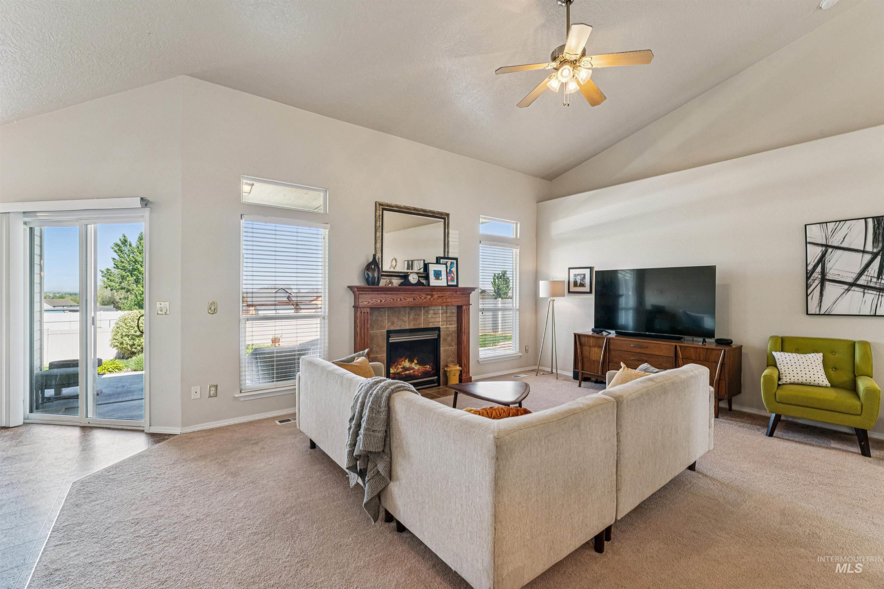 16376 Dietz Way, Caldwell, Idaho 83607, 4 Bedrooms, 2 Bathrooms, Residential For Sale, Price $379,900,MLS 98985717