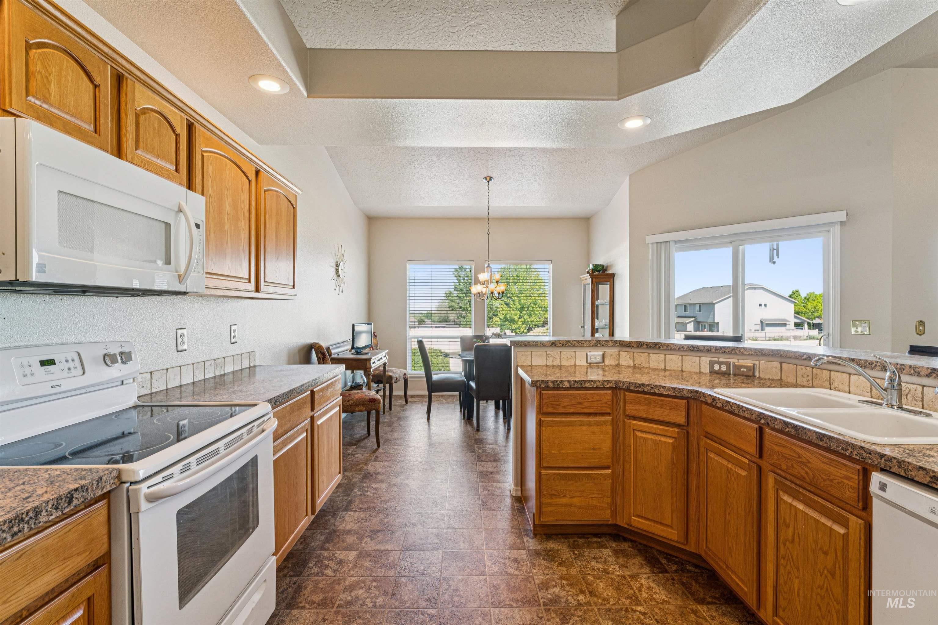 16376 Dietz Way, Caldwell, Idaho 83607, 4 Bedrooms, 2 Bathrooms, Residential For Sale, Price $379,900,MLS 98985717