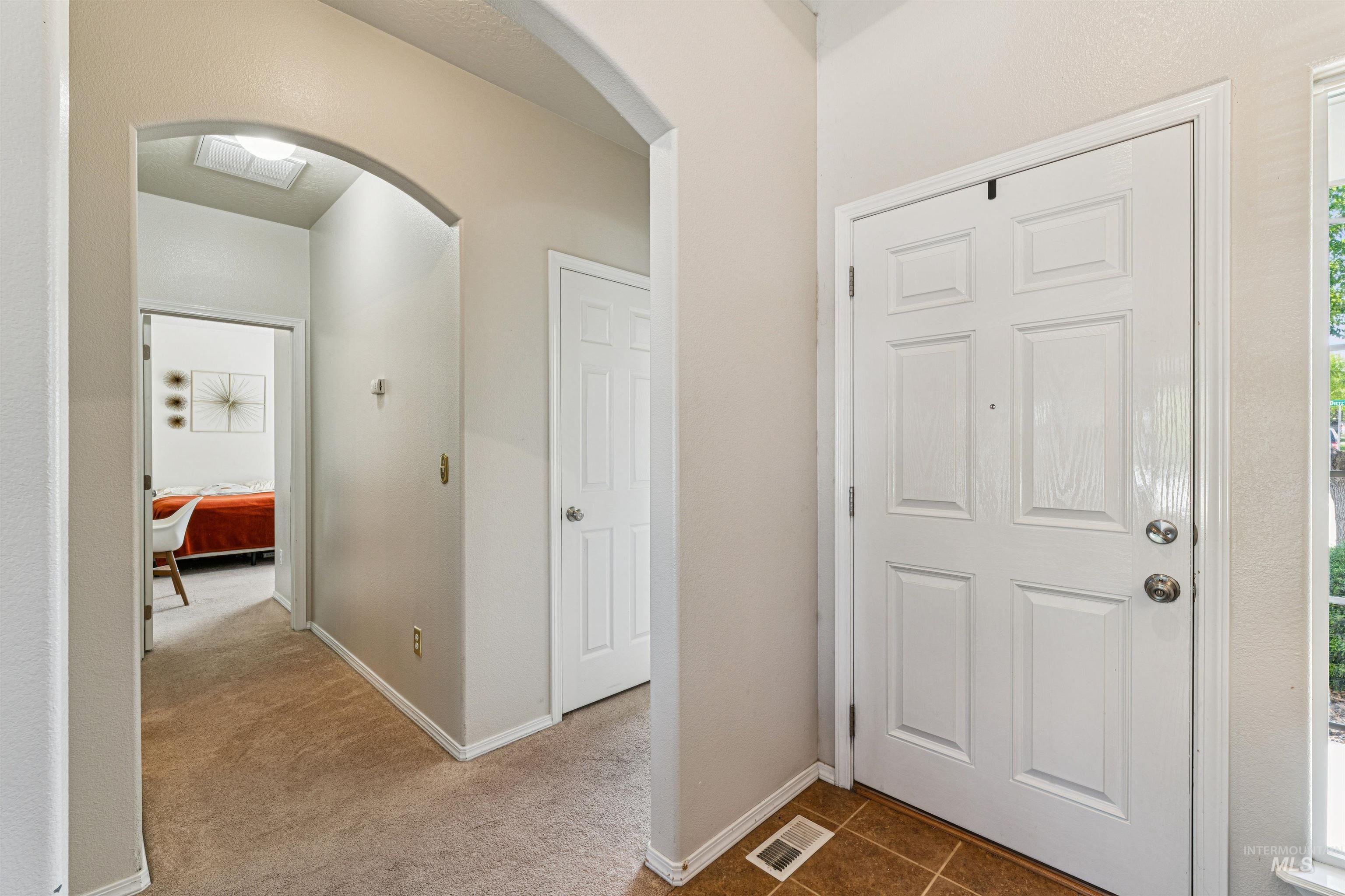 16376 Dietz Way, Caldwell, Idaho 83607, 4 Bedrooms, 2 Bathrooms, Residential For Sale, Price $379,900,MLS 98985717