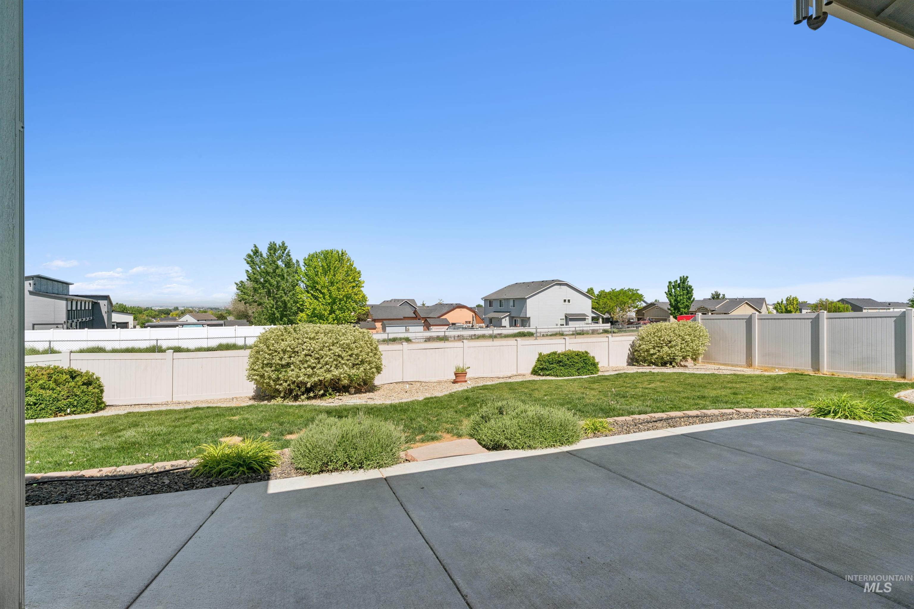 16376 Dietz Way, Caldwell, Idaho 83607, 4 Bedrooms, 2 Bathrooms, Residential For Sale, Price $379,900,MLS 98985717
