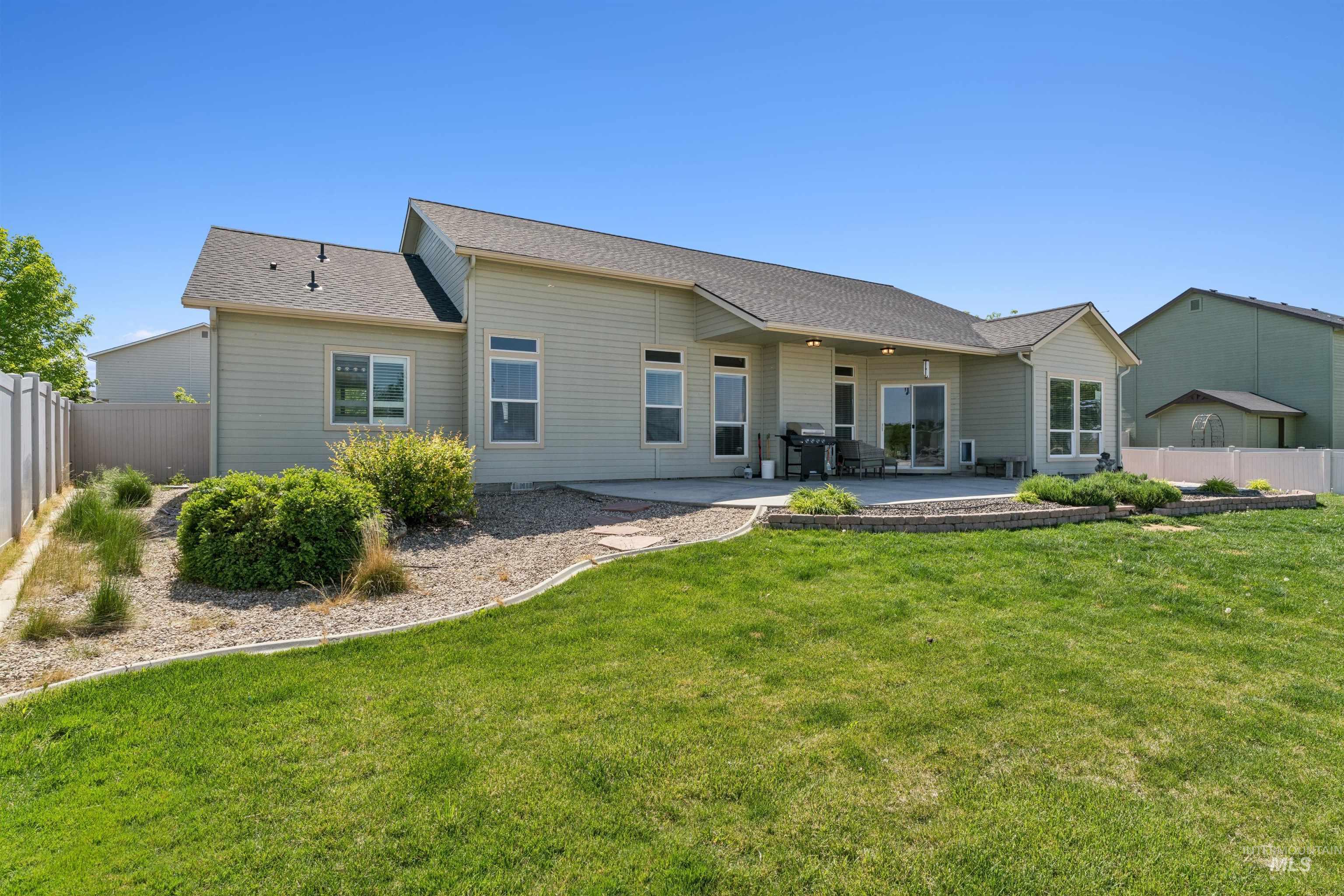 16376 Dietz Way, Caldwell, Idaho 83607, 4 Bedrooms, 2 Bathrooms, Residential For Sale, Price $379,900,MLS 98985717