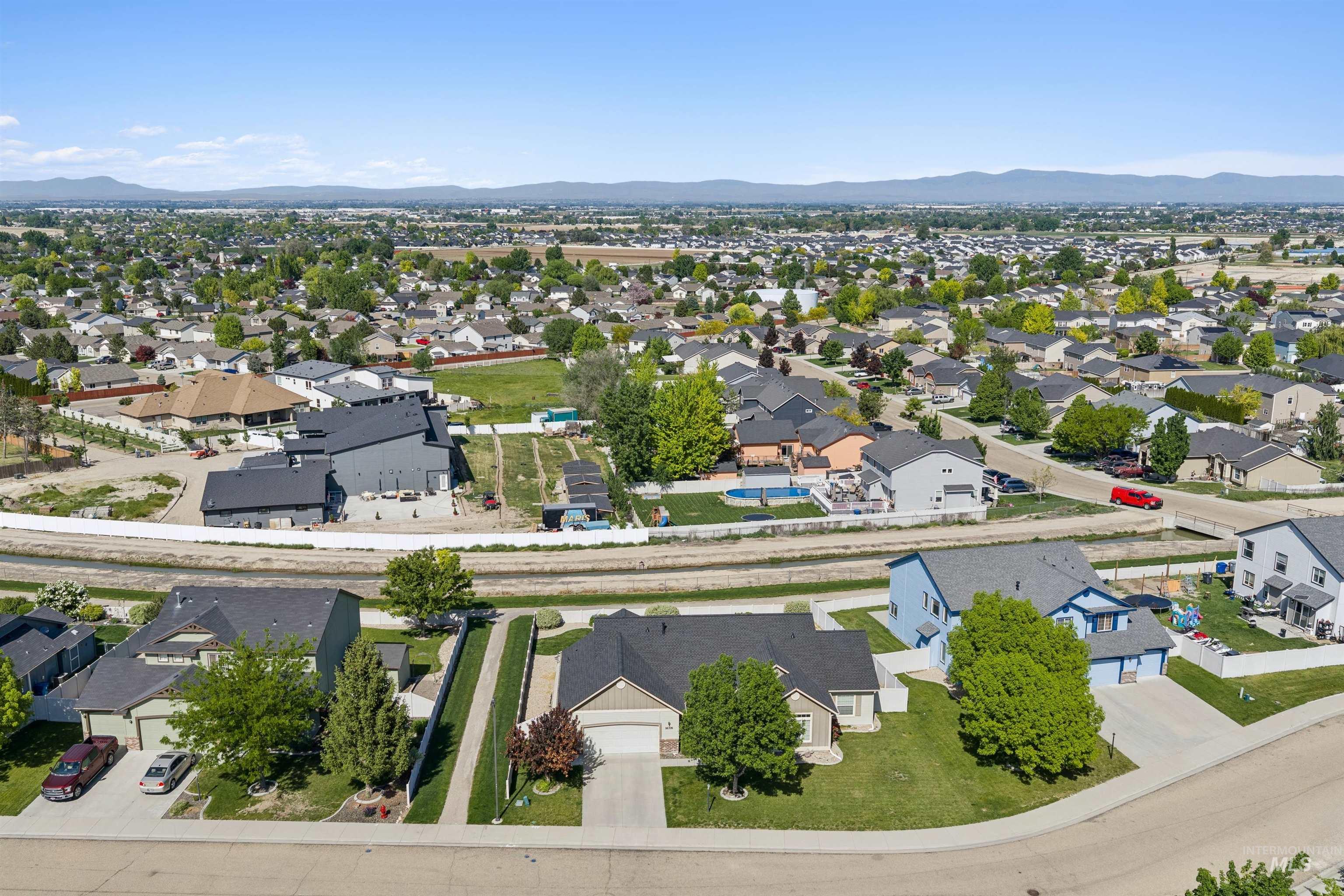16376 Dietz Way, Caldwell, Idaho 83607, 4 Bedrooms, 2 Bathrooms, Residential For Sale, Price $379,900,MLS 98985717