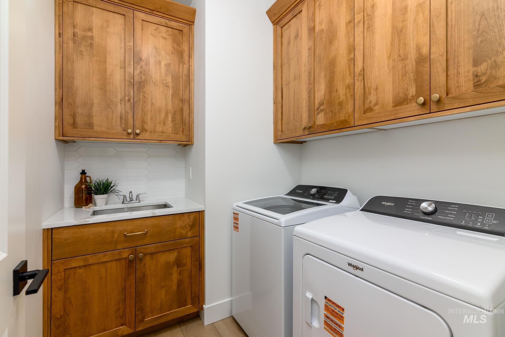6065 W Snow Currant St, Meridian, Idaho 83646, 3 Bedrooms, 2 Bathrooms, Residential For Sale, Price $534,000,MLS 98985724