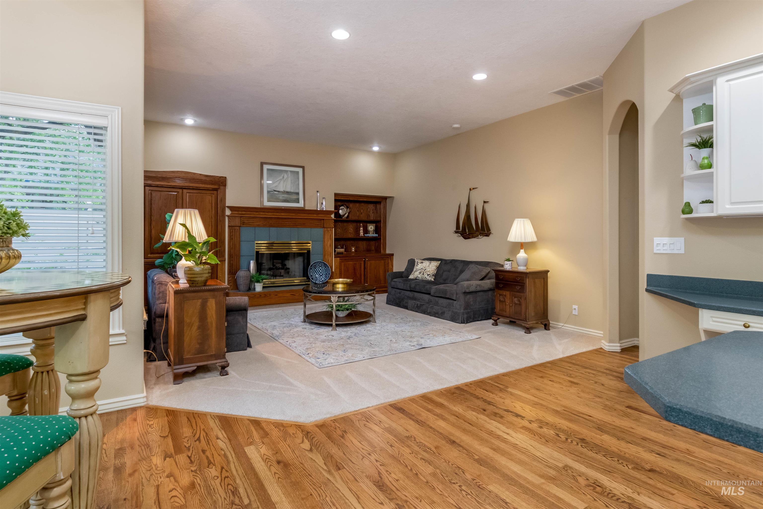 5026 N Greyloch Way, Boise, Idaho 83704, 3 Bedrooms, 2.5 Bathrooms, Residential For Sale, Price $749,900,MLS 98985728