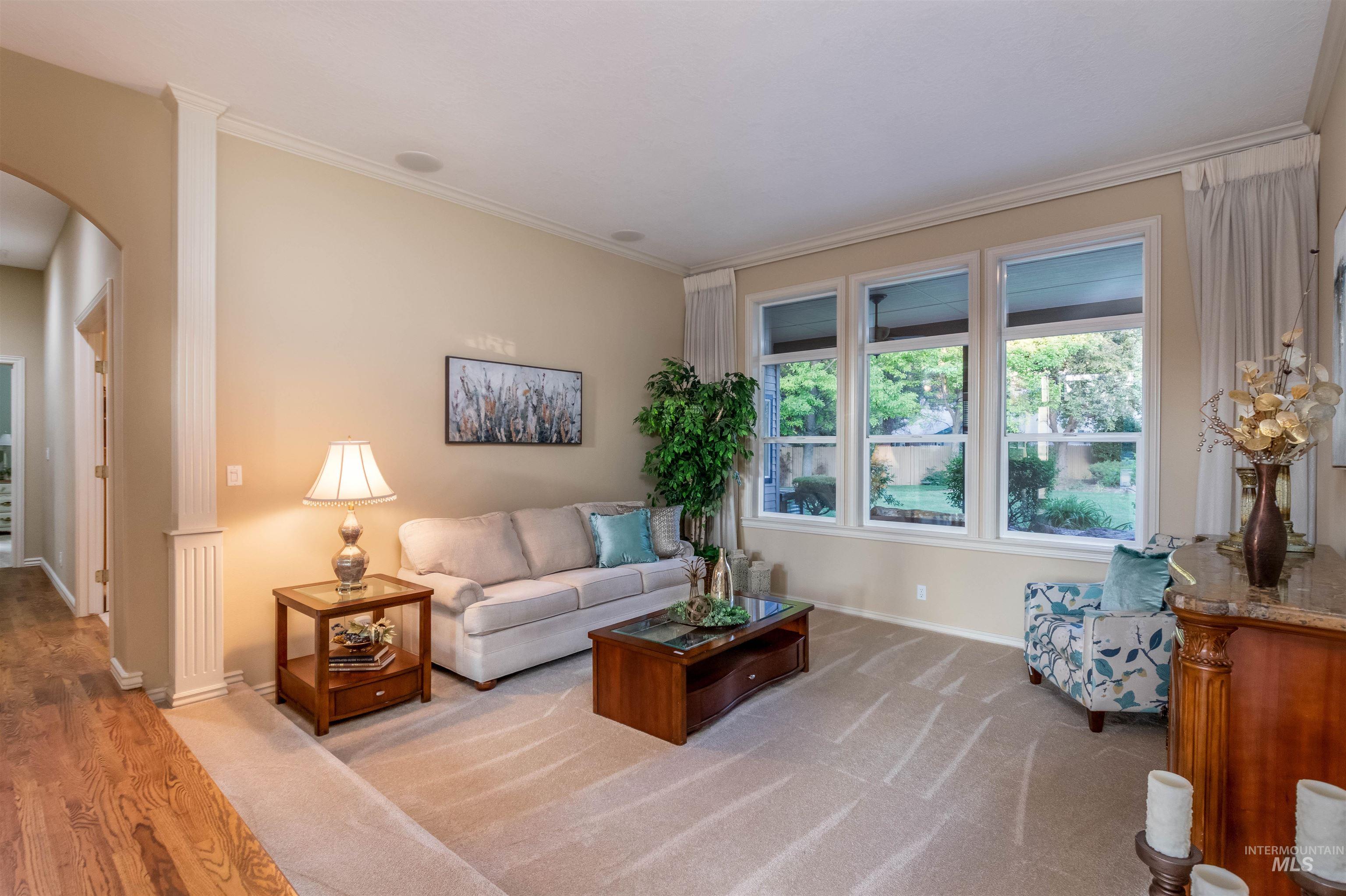5026 N Greyloch Way, Boise, Idaho 83704, 3 Bedrooms, 2.5 Bathrooms, Residential For Sale, Price $749,900,MLS 98985728