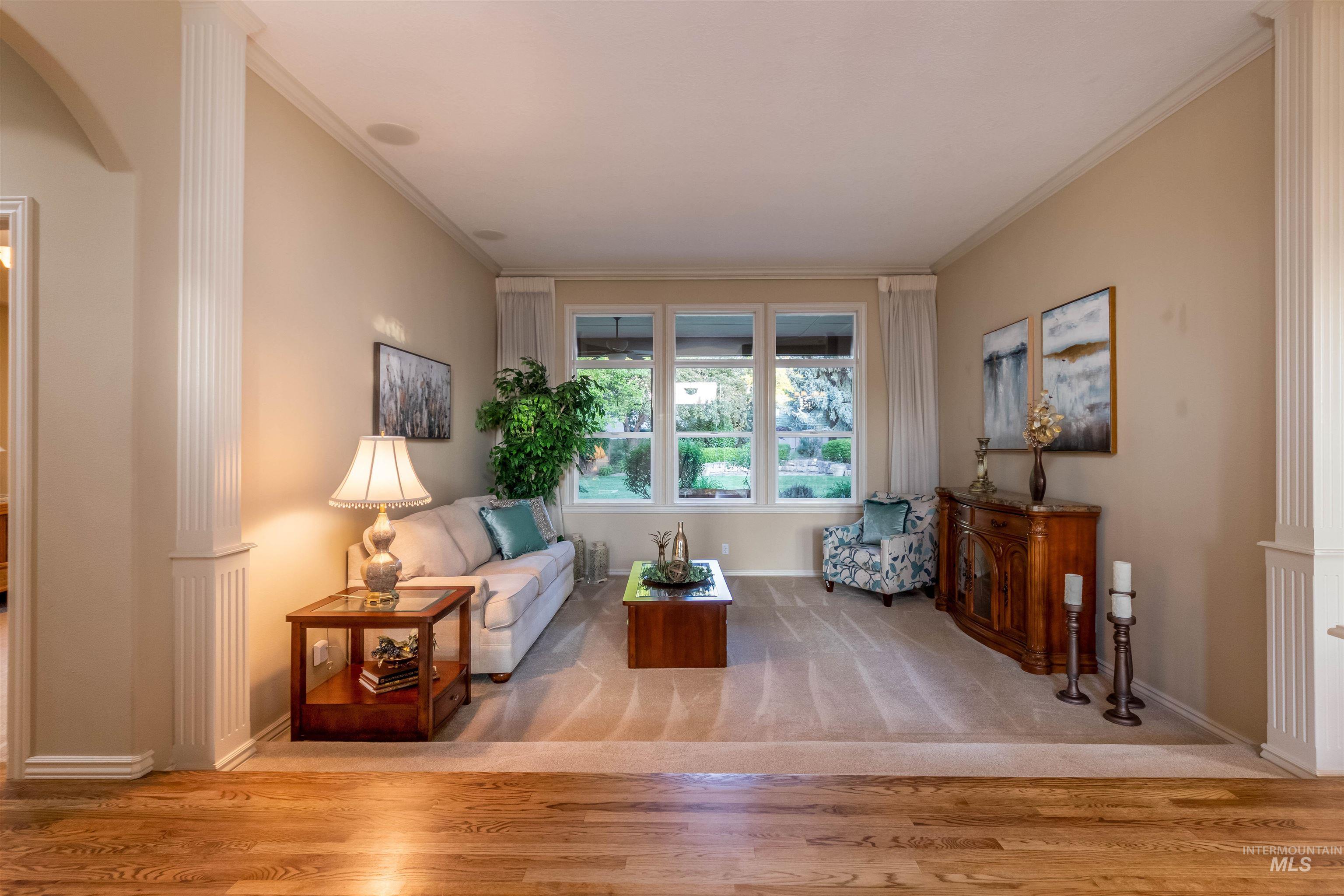 5026 N Greyloch Way, Boise, Idaho 83704, 3 Bedrooms, 2.5 Bathrooms, Residential For Sale, Price $749,900,MLS 98985728