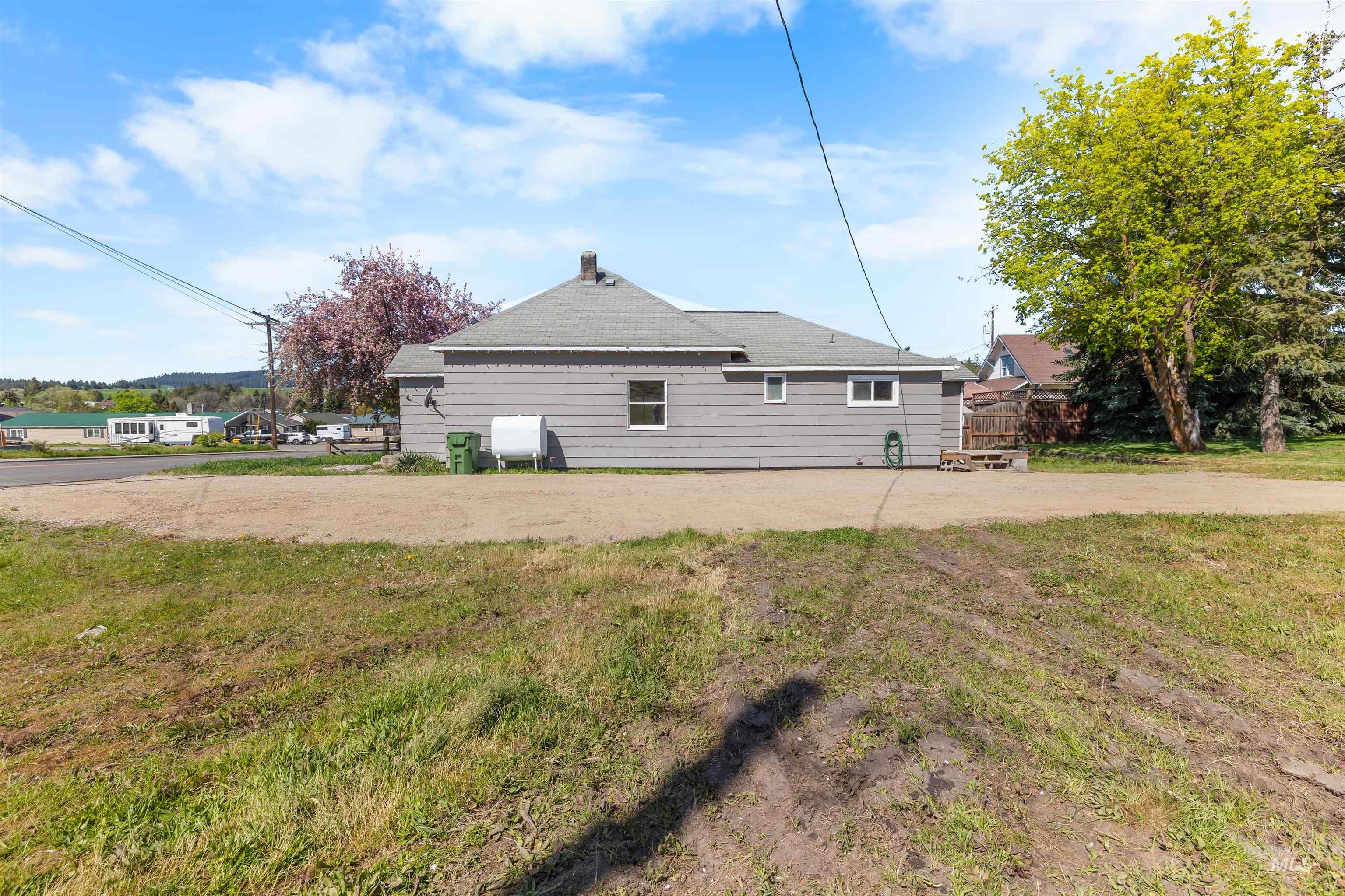 306 Foster Ave, CottonWood, Idaho 83522, 3 Bedrooms, 1 Bathroom, Residential For Sale, Price $224,900,MLS 98985729