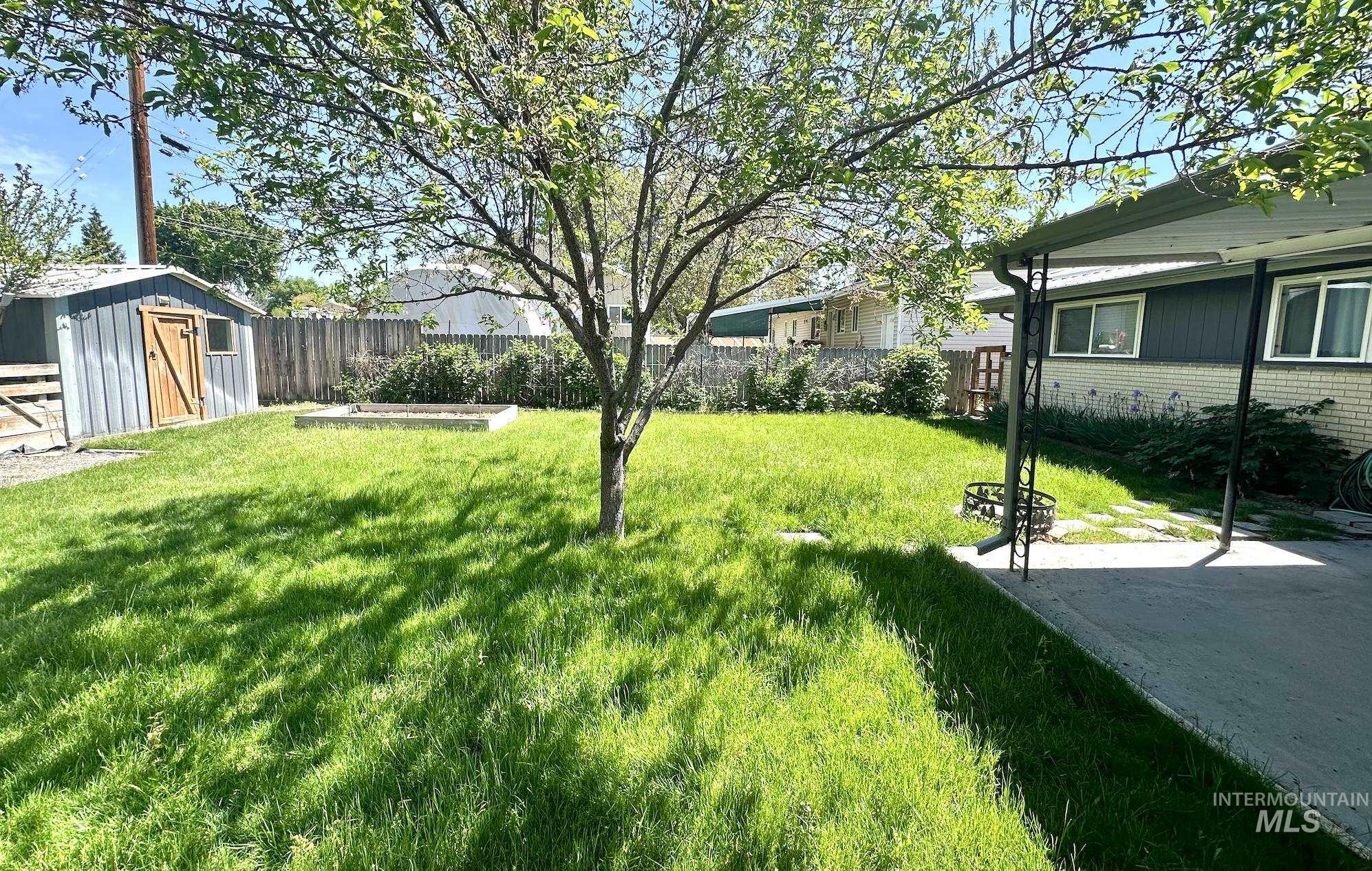 144 Lloyd Ave, Weiser, Idaho 83672, 3 Bedrooms, 2 Bathrooms, Residential For Sale, Price $339,500,MLS 98985731