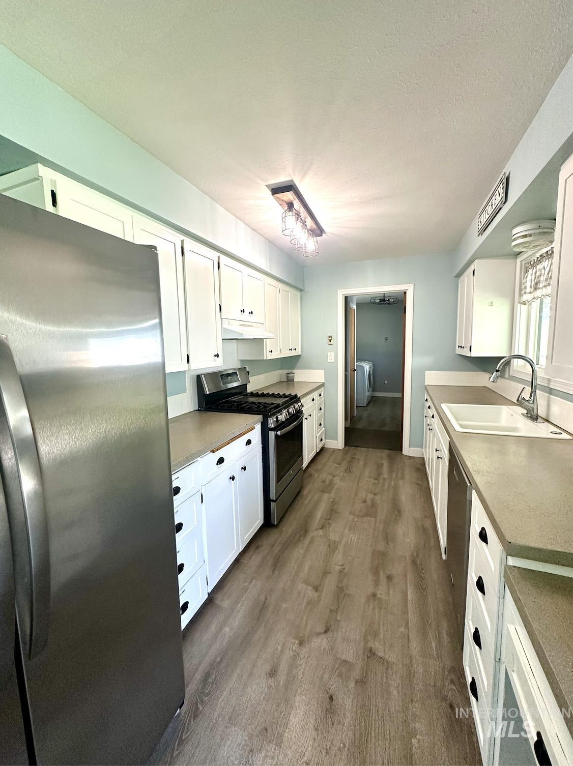 144 Lloyd Ave, Weiser, Idaho 83672, 3 Bedrooms, 2 Bathrooms, Residential For Sale, Price $339,500,MLS 98985731