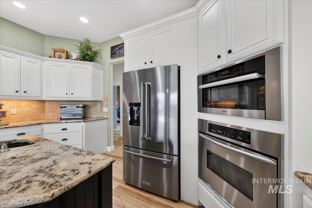 414 E Shafer View Dr, Meridian, Idaho 83642, 4 Bedrooms, 4.5 Bathrooms, Residential For Sale, Price $1,850,000,MLS 98985736