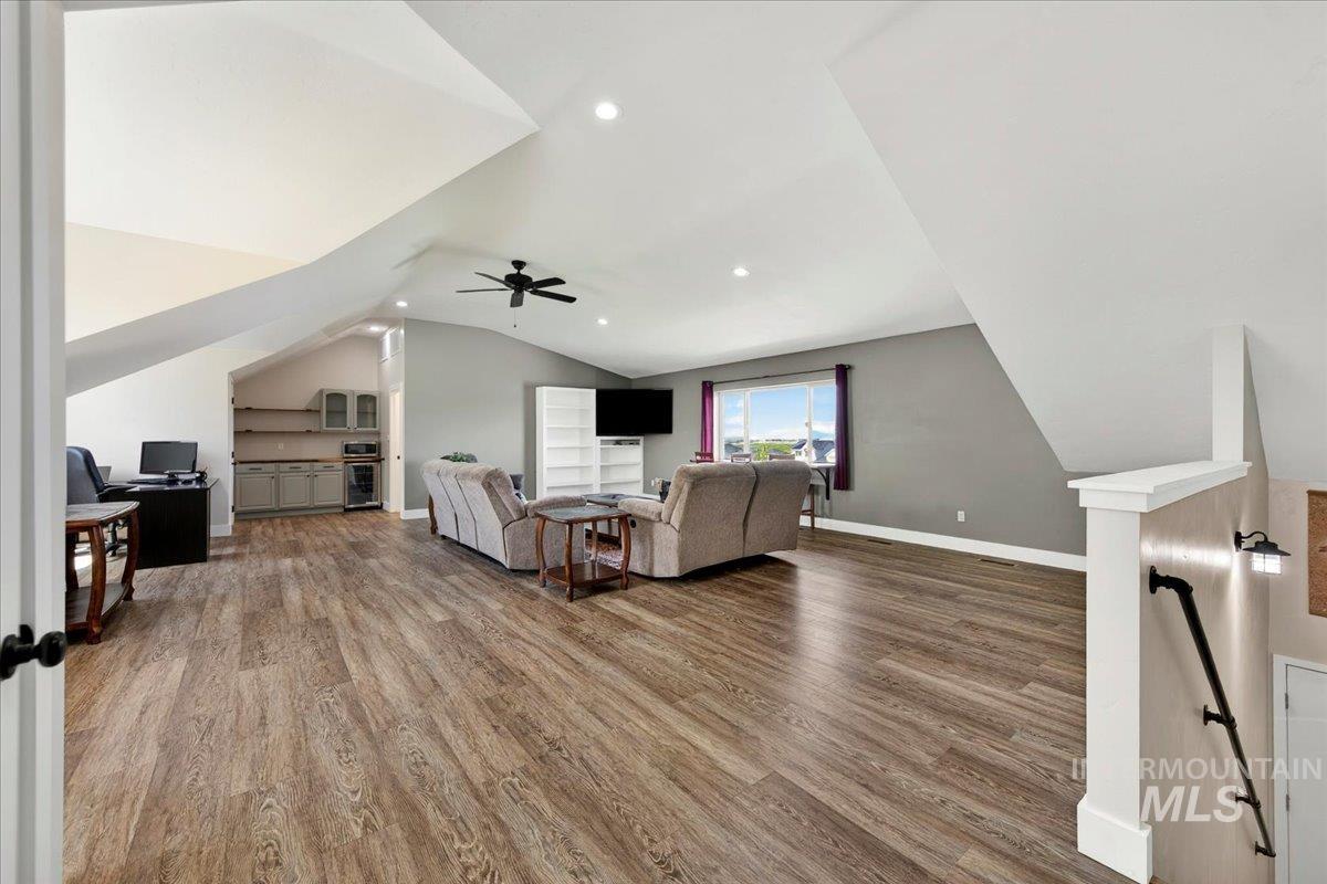 414 E Shafer View Dr, Meridian, Idaho 83642, 4 Bedrooms, 4.5 Bathrooms, Residential For Sale, Price $1,850,000,MLS 98985736
