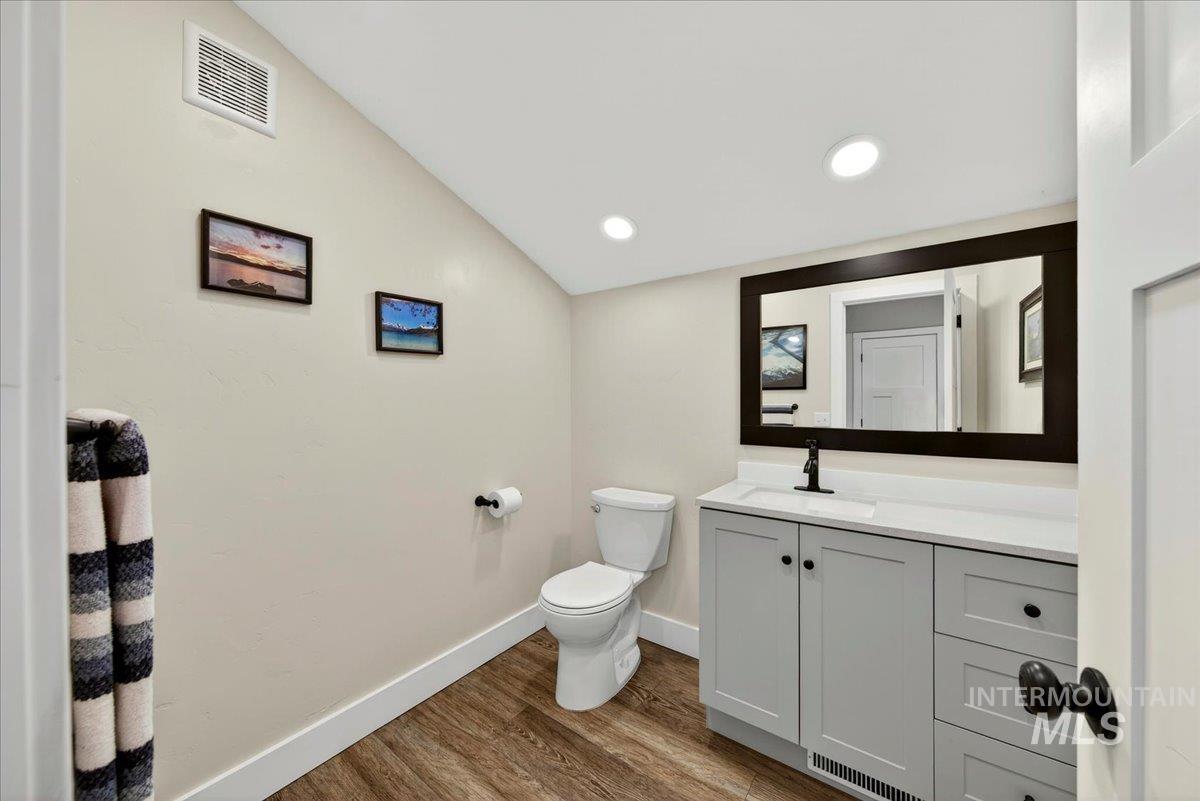 414 E Shafer View Dr, Meridian, Idaho 83642, 4 Bedrooms, 4.5 Bathrooms, Residential For Sale, Price $1,850,000,MLS 98985736