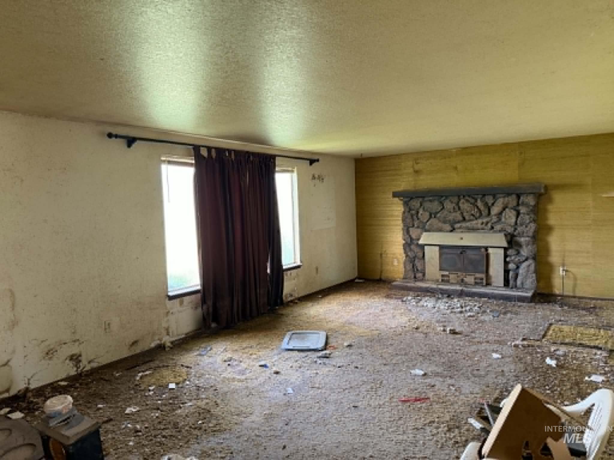 1963 Tammany Creek Rd, Lewiston, Idaho 83501, 4 Bedrooms, 2 Bathrooms, Residential For Sale, Price $330,000,MLS 98985738