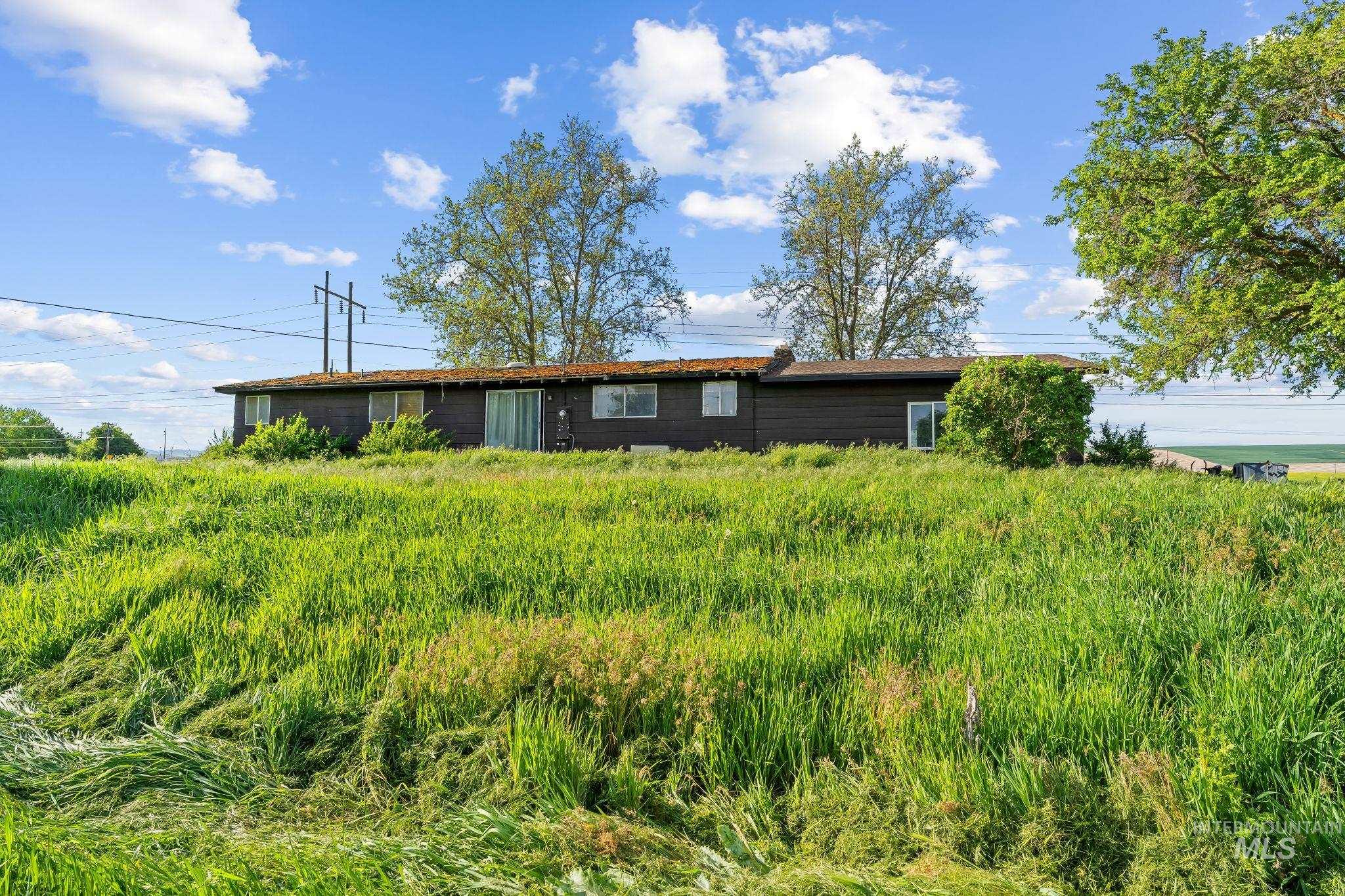1963 Tammany Creek Rd, Lewiston, Idaho 83501, 4 Bedrooms, 2 Bathrooms, Residential For Sale, Price $330,000,MLS 98985738