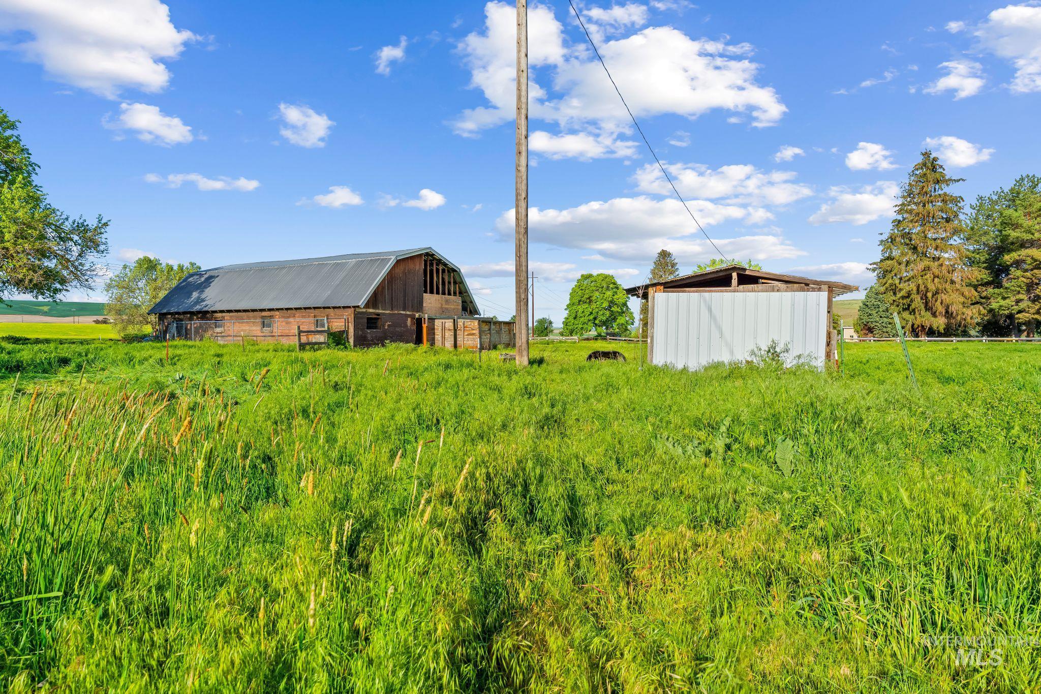 1963 Tammany Creek Rd, Lewiston, Idaho 83501, 4 Bedrooms, 2 Bathrooms, Residential For Sale, Price $330,000,MLS 98985738