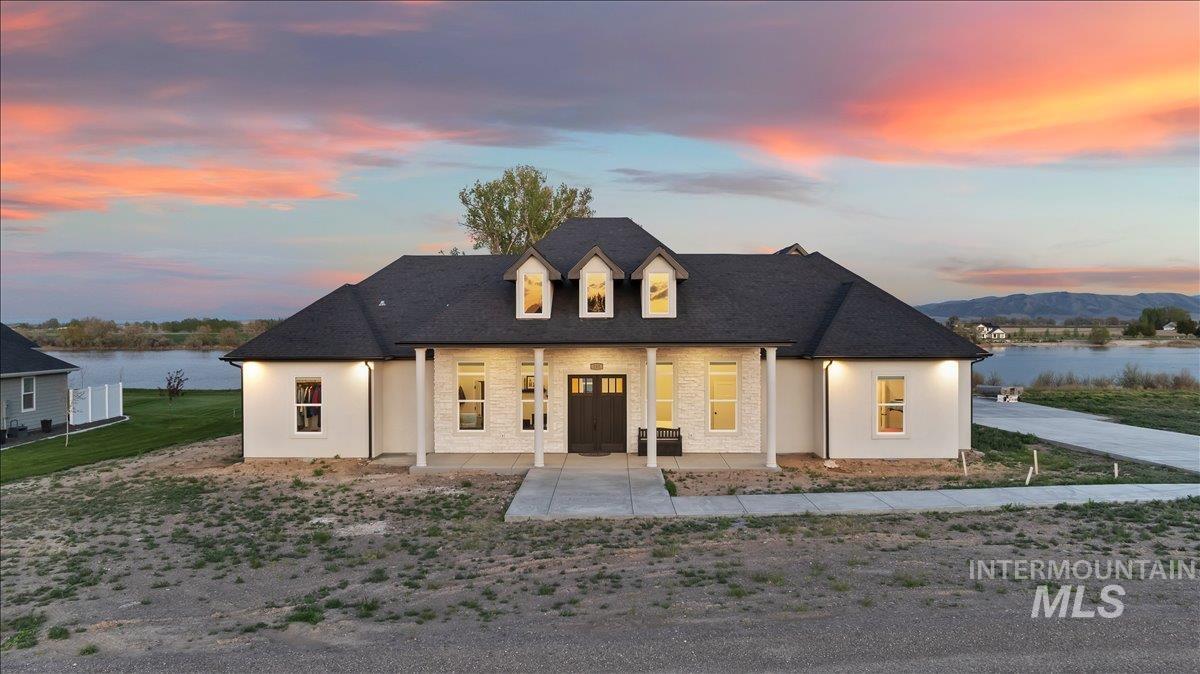 162 S 250 LN, Rupert, Idaho 83350, 4 Bedrooms, 3 Bathrooms, Residential For Sale, Price $1,500,000,MLS 98985740