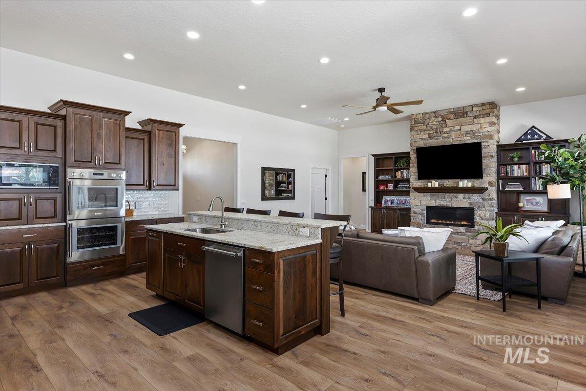 162 S 250 LN, Rupert, Idaho 83350, 4 Bedrooms, 3 Bathrooms, Residential For Sale, Price $1,500,000,MLS 98985740