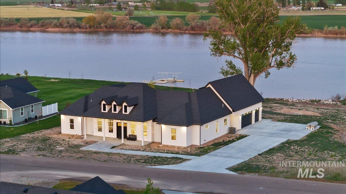 162 S 250 LN, Rupert, Idaho 83350, 4 Bedrooms, 3 Bathrooms, Residential For Sale, Price $1,500,000,MLS 98985740
