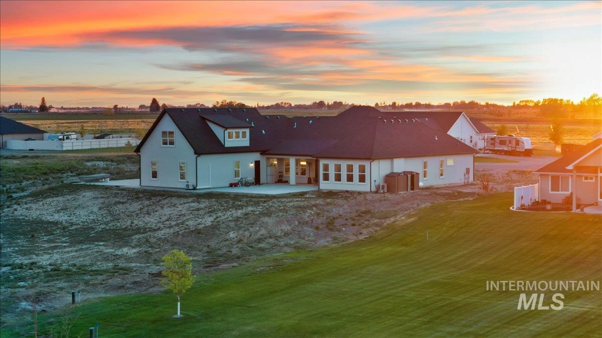 162 S 250 LN, Rupert, Idaho 83350, 4 Bedrooms, 3 Bathrooms, Residential For Sale, Price $1,500,000,MLS 98985740